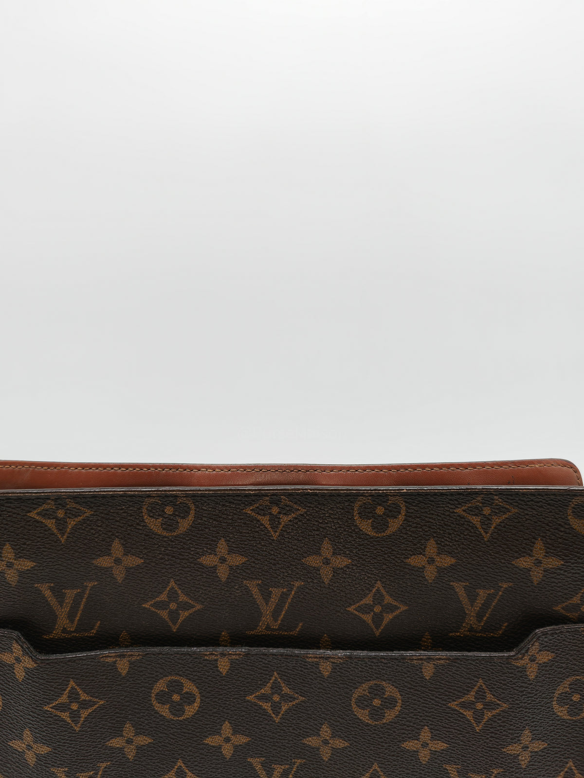 Louis Vuitton Pochette Homme Clutch in Monogram Canvas (Datecode: SL0915)
