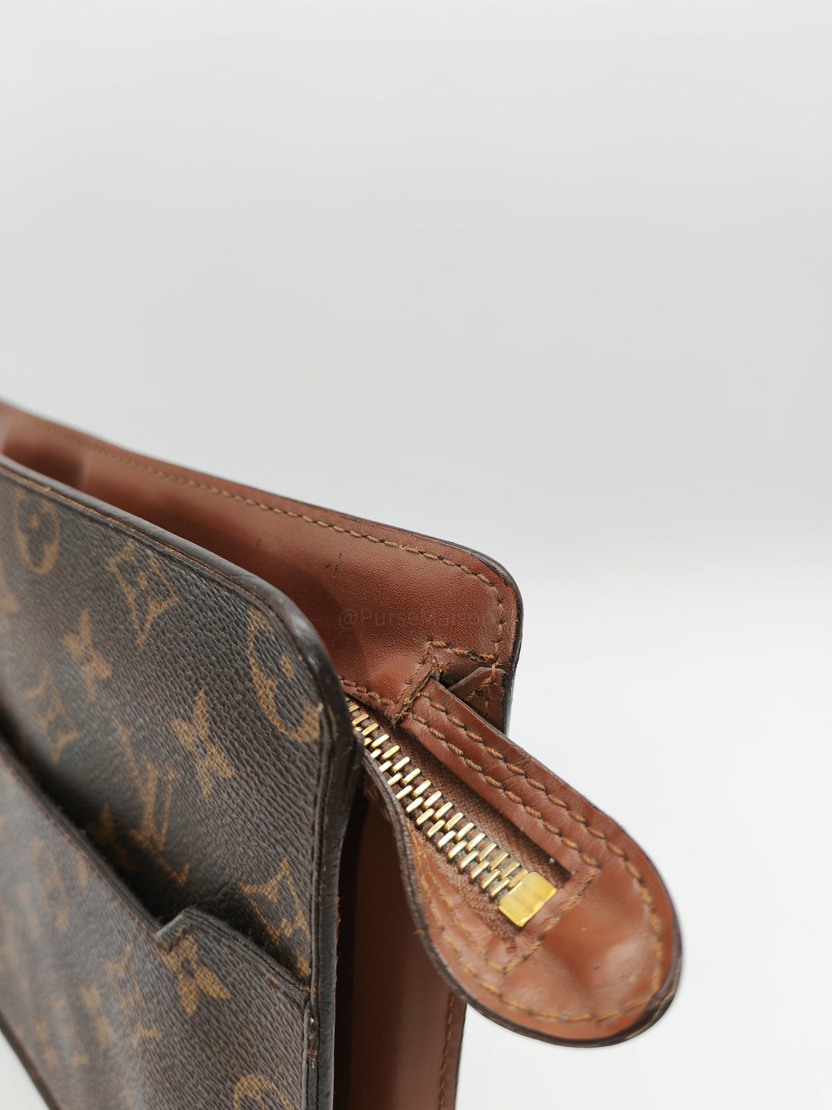 Louis Vuitton Pochette Homme Clutch in Monogram Canvas (Datecode: SL0915)