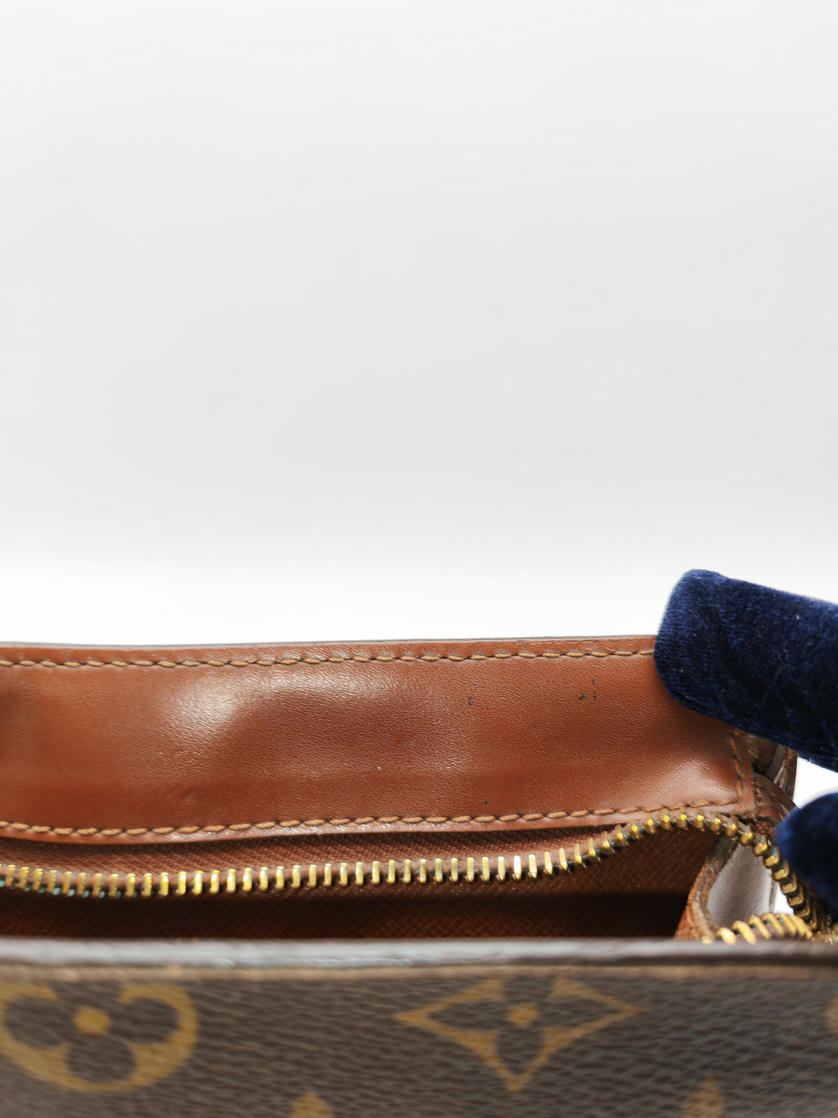 Louis Vuitton Pochette Homme Clutch in Monogram Canvas (Datecode: SL0915)