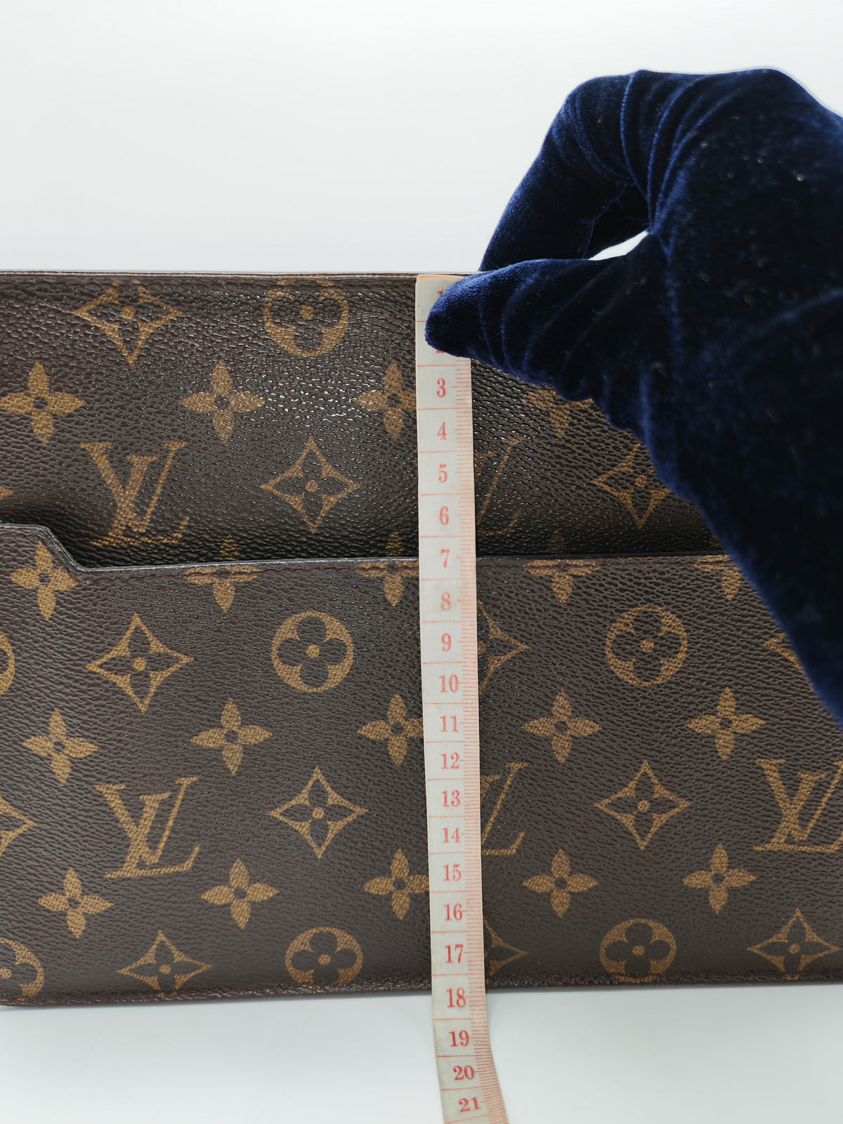Louis Vuitton Pochette Homme Clutch in Monogram Canvas (Datecode: SL0915)