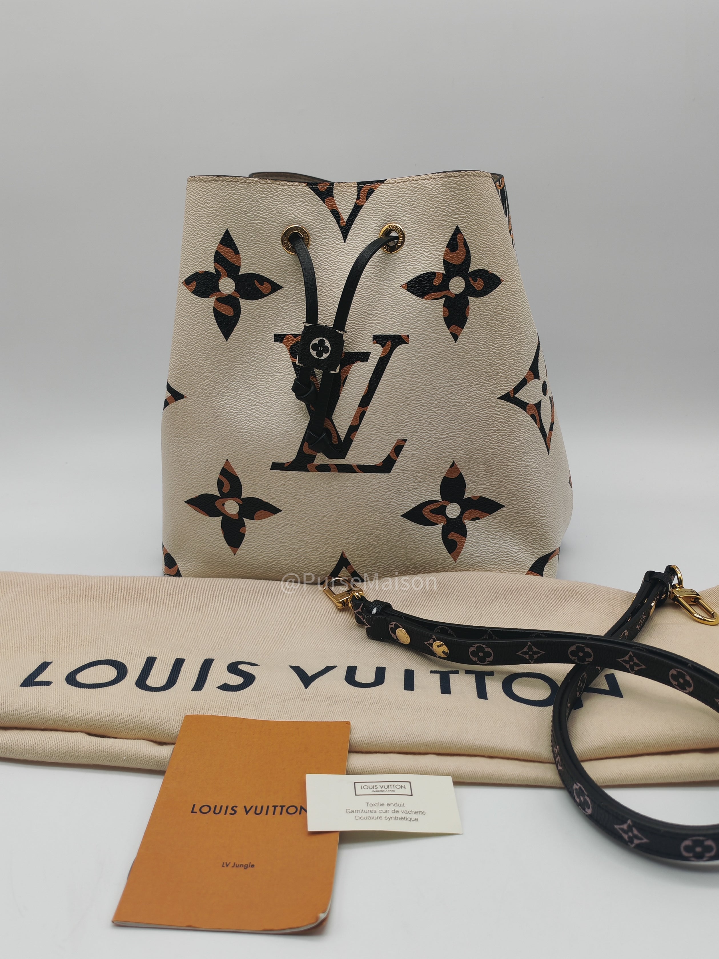 Louis Vuitton Neo Noe Bucket Bag MM in Limited Edition Jungle Monogram Giant Canvas (Date Code: SP3169)