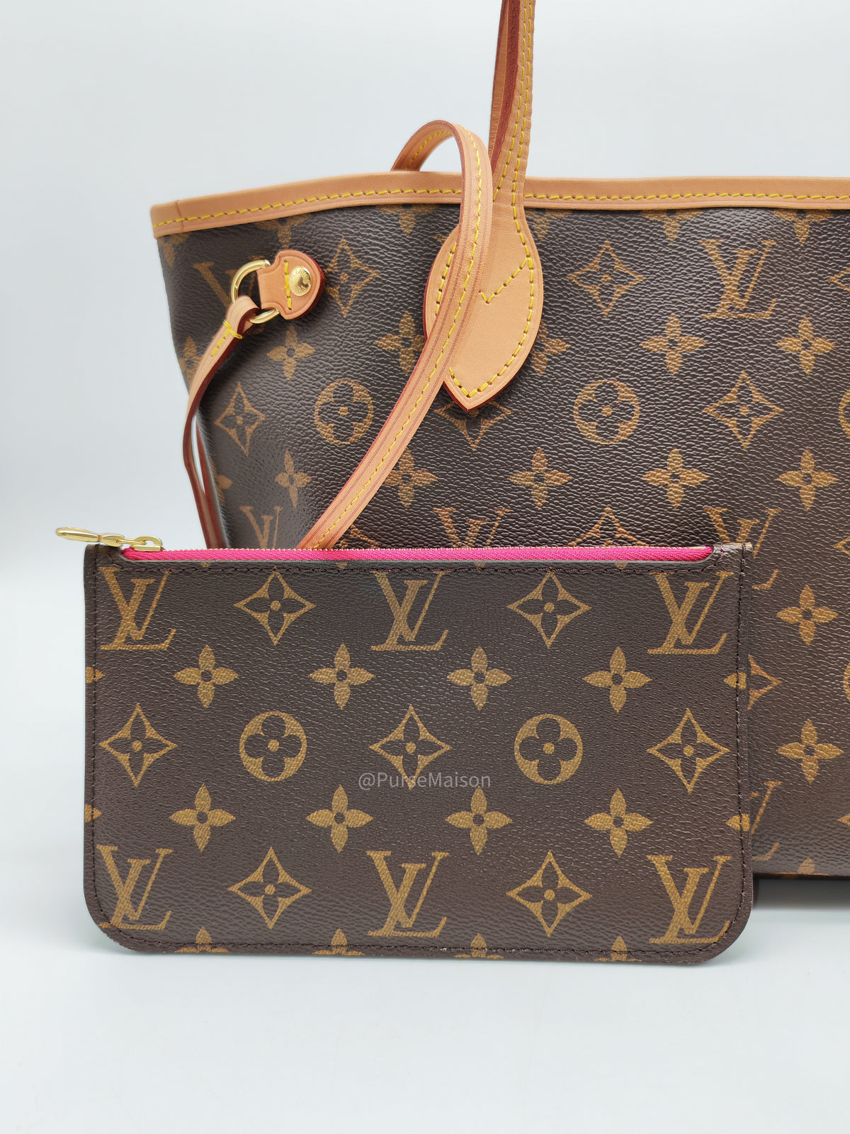 Louis Vuitton Neverfull PM in Monogram Canvas and Gold Hardware Microchip