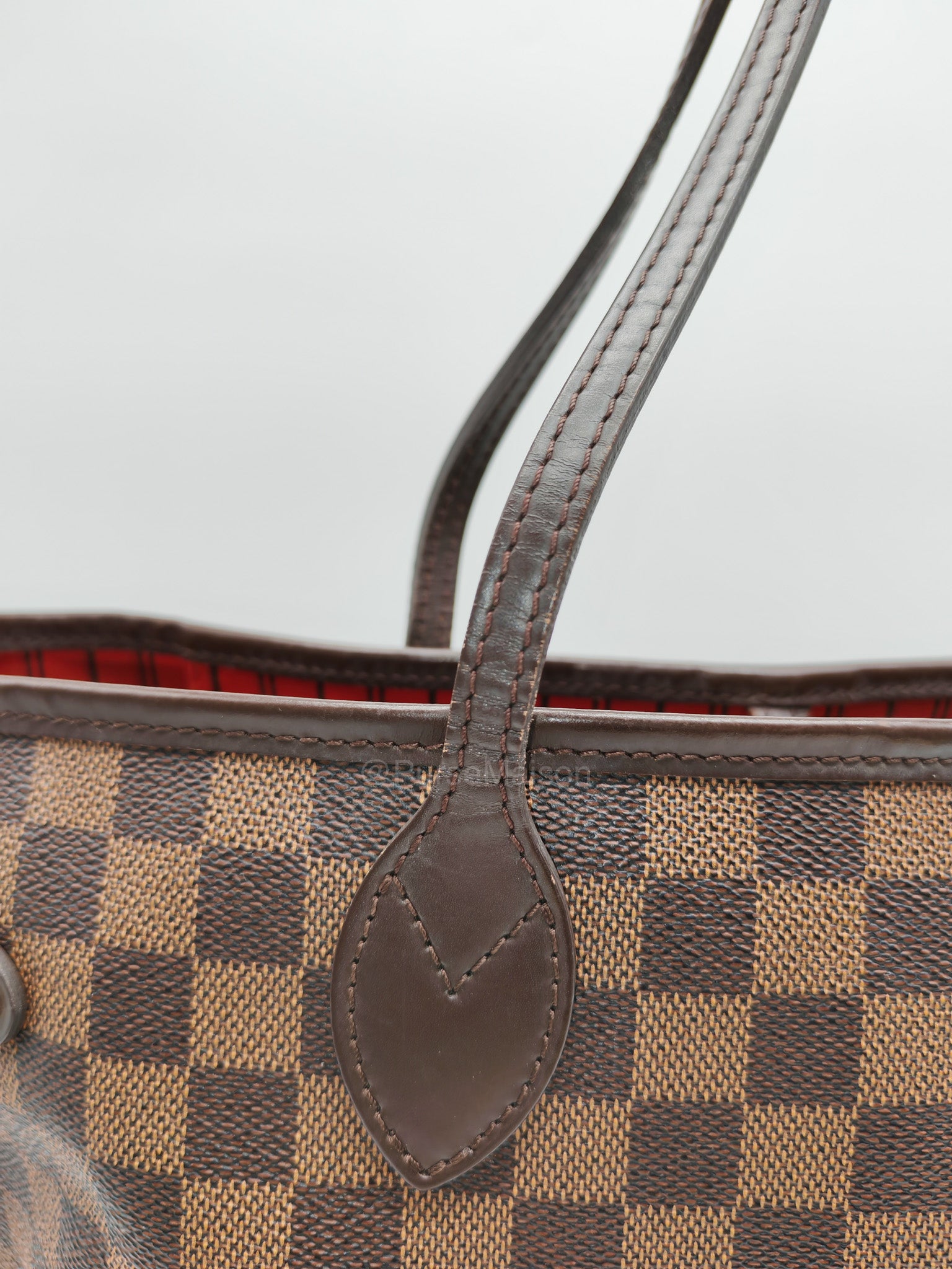 Louis Vuitton Neverfull MM in Damier Ebene Canvas (Date Code: AR4185)