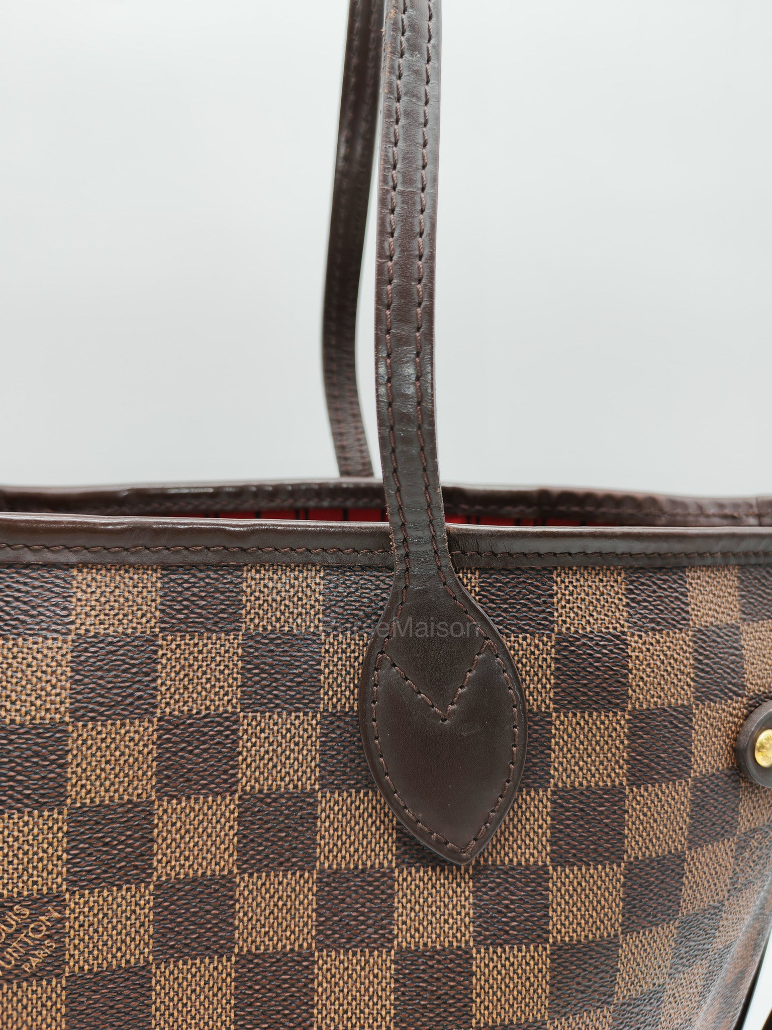 Louis Vuitton Neverfull MM in Damier Ebene Canvas (Date Code: AR4185)
