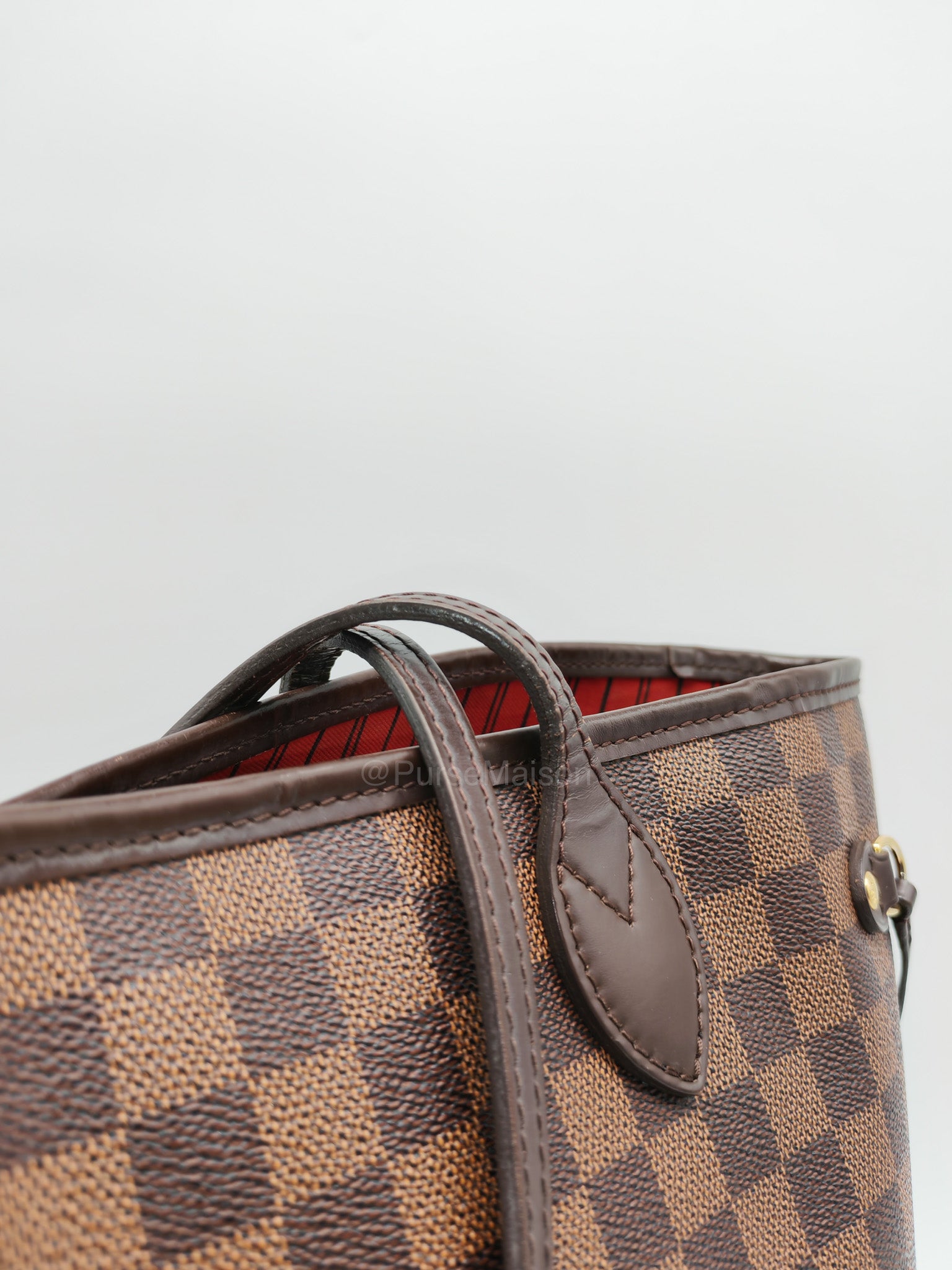 Louis Vuitton Neverfull MM in Damier Ebene Canvas (Date Code: AR4185)