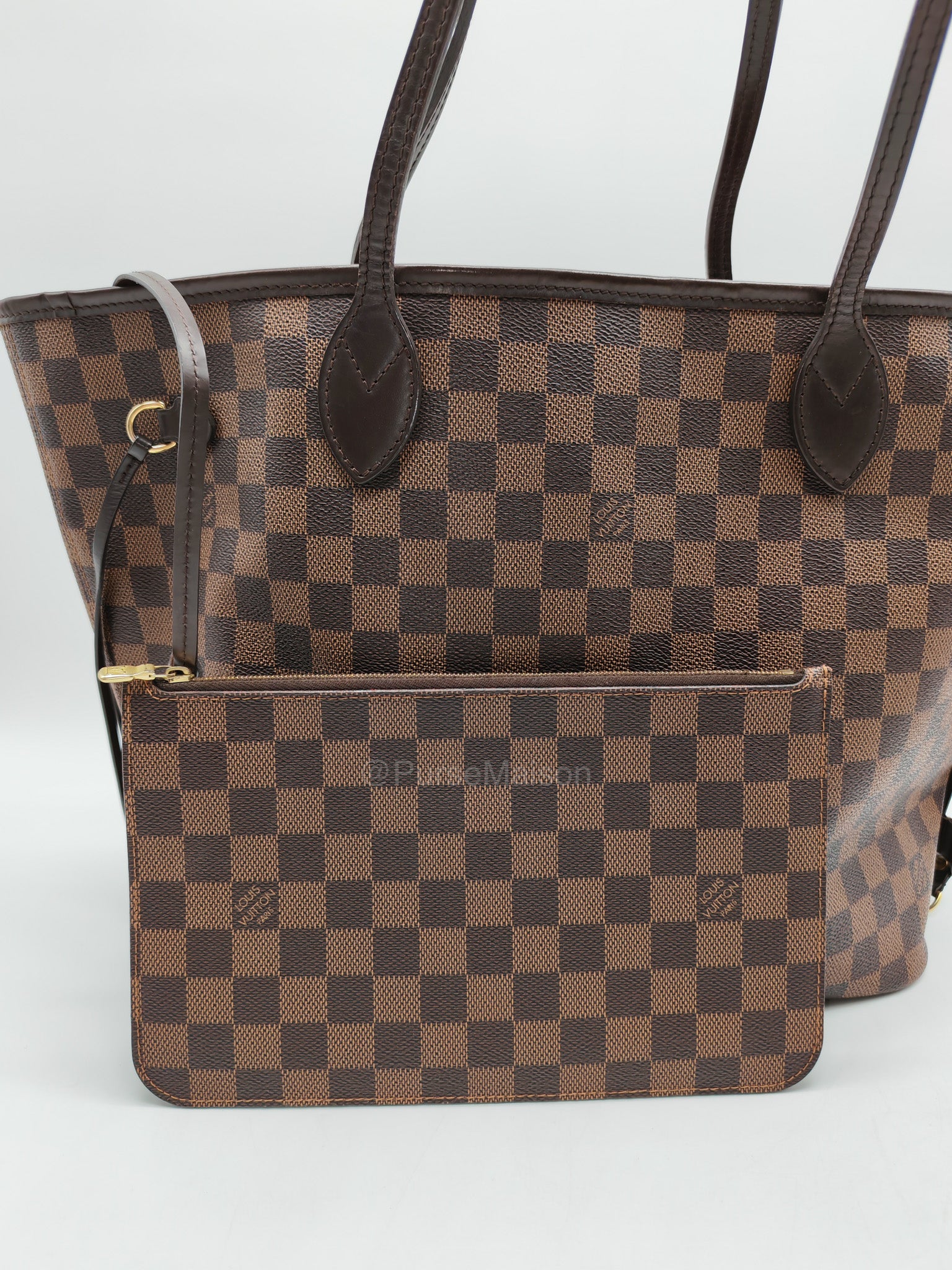 Louis Vuitton Neverfull MM in Damier Ebene Canvas (Date Code: AR4185)