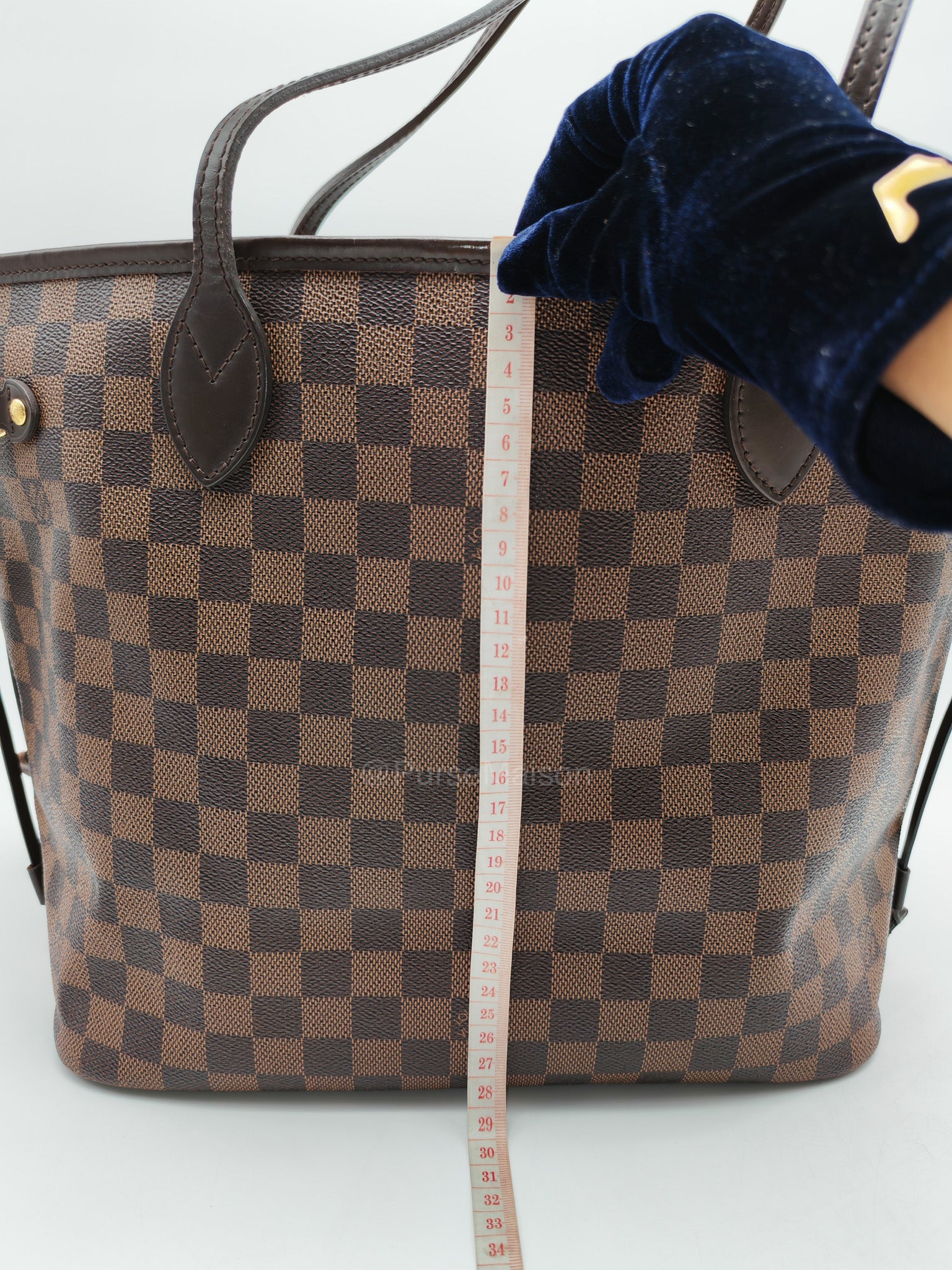 Louis Vuitton Neverfull MM in Damier Ebene Canvas (Date Code: AR4185)