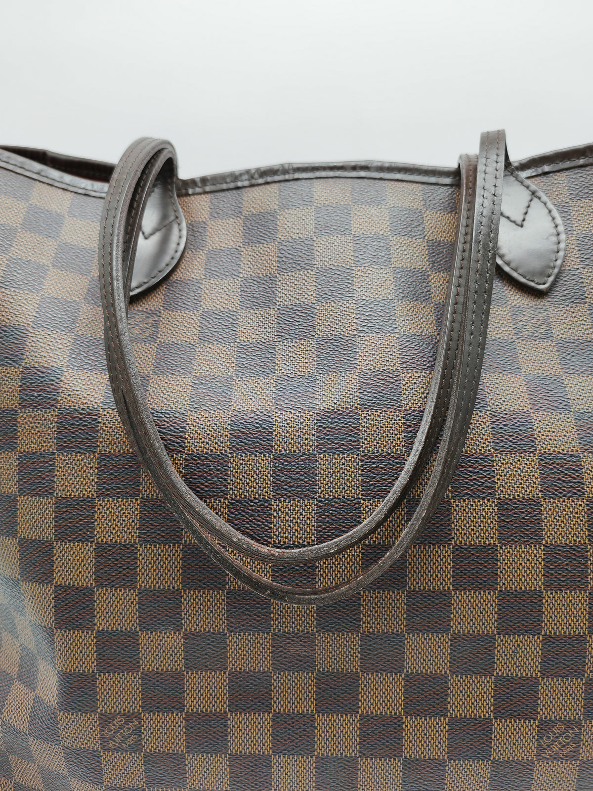 Louis Vuitton Neverfull GM in Damier Ebene Canvas and Gold Hardware (Datecode: TH3079)