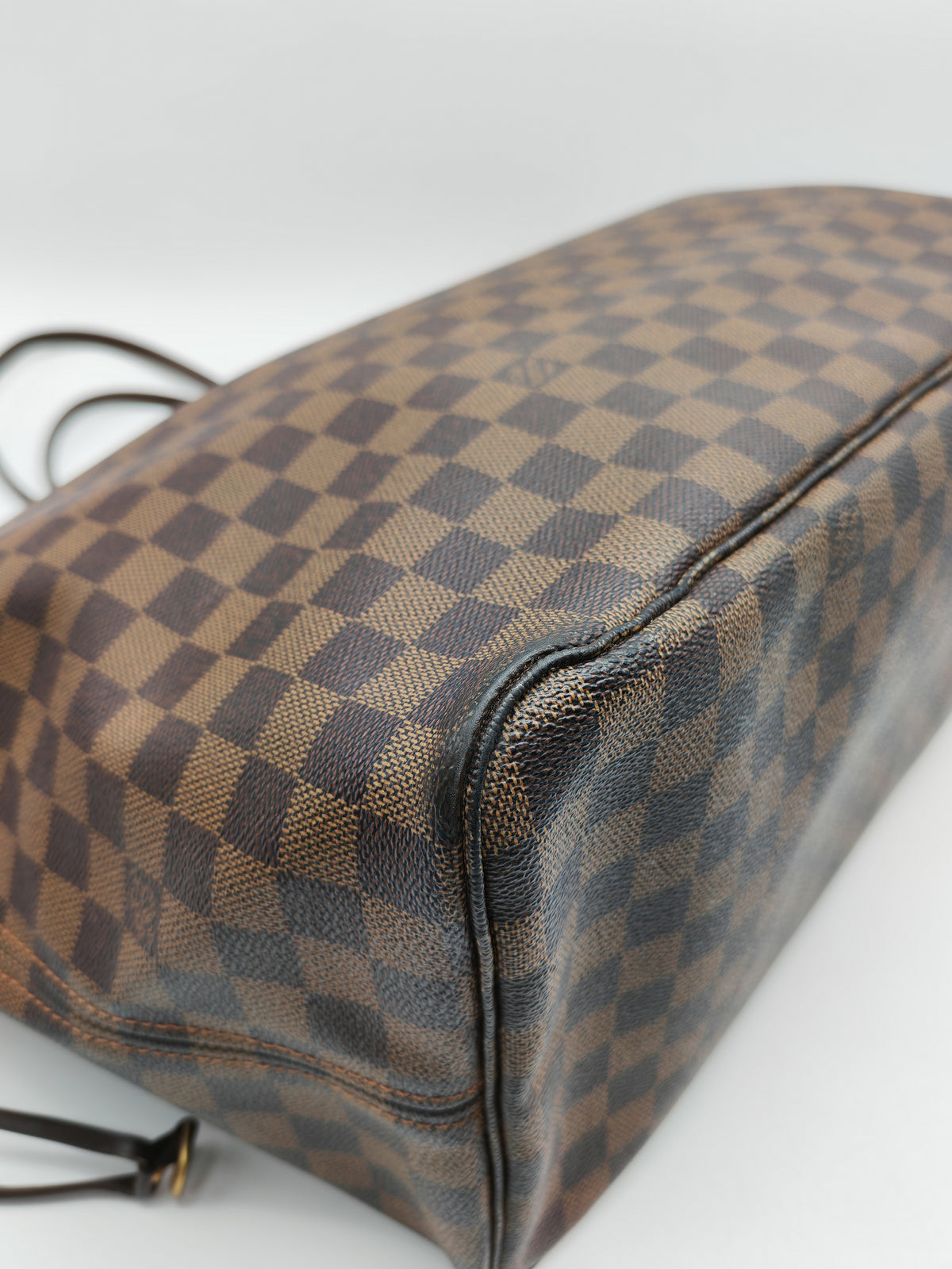 Louis Vuitton Neverfull GM in Damier Ebene Canvas and Gold Hardware (Datecode: TH3079)