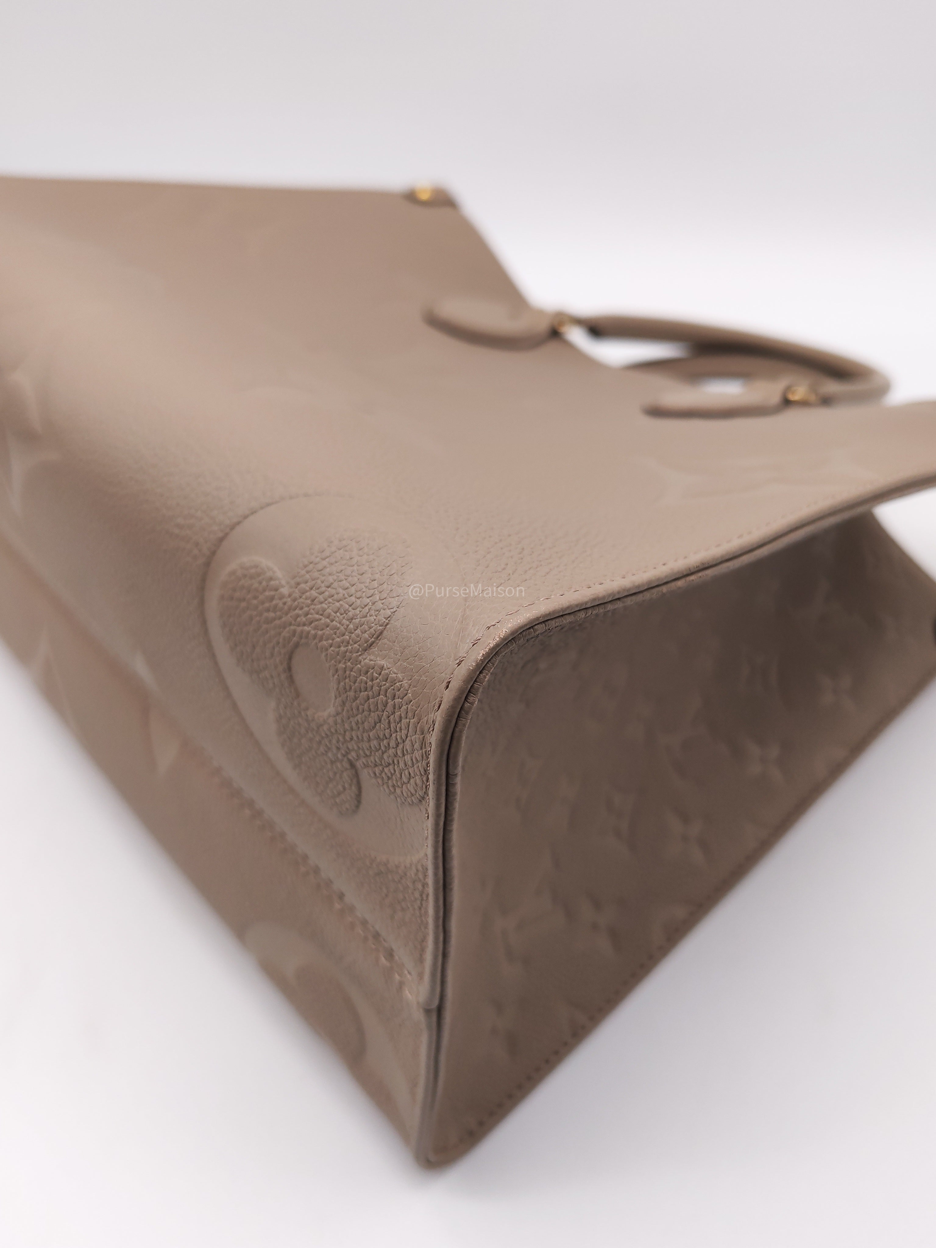 Louis Vuitton OnTheGo Tote Bag MM in Tourtorelle Monogram Empreinte Leather(Microchip)