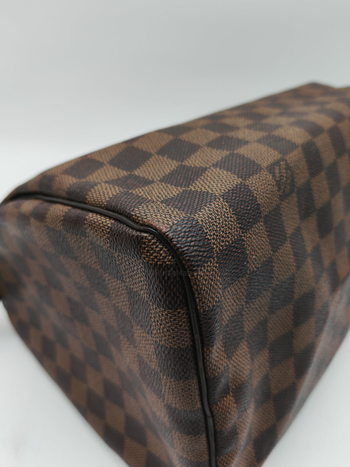 Louis Vuitton Speedy 30 in Damier Ebene Canvas and Gold Hardware (Datecode: SP4160)