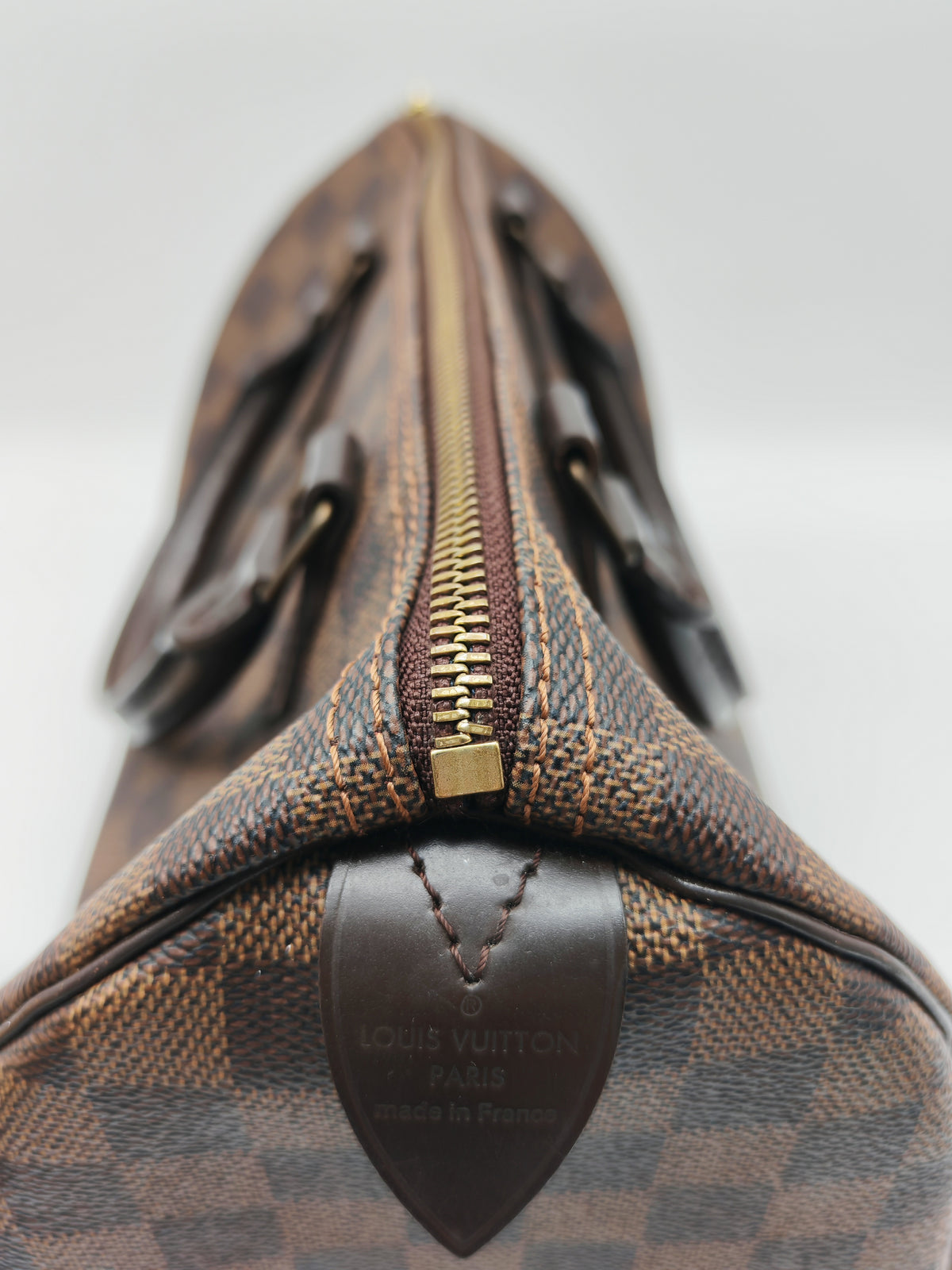 Louis Vuitton Speedy 30 in Damier Ebene Canvas and Gold Hardware (Datecode: SP4160)