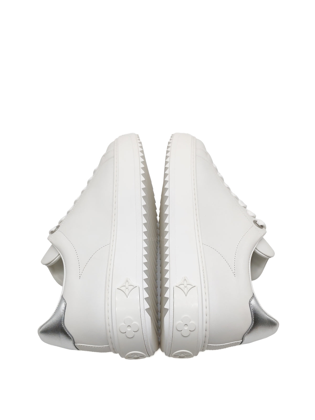 Louis Vuitton Time Out Sneaker in White with Silver Rhinestone Logo Size 38 EU (25.5 cm)