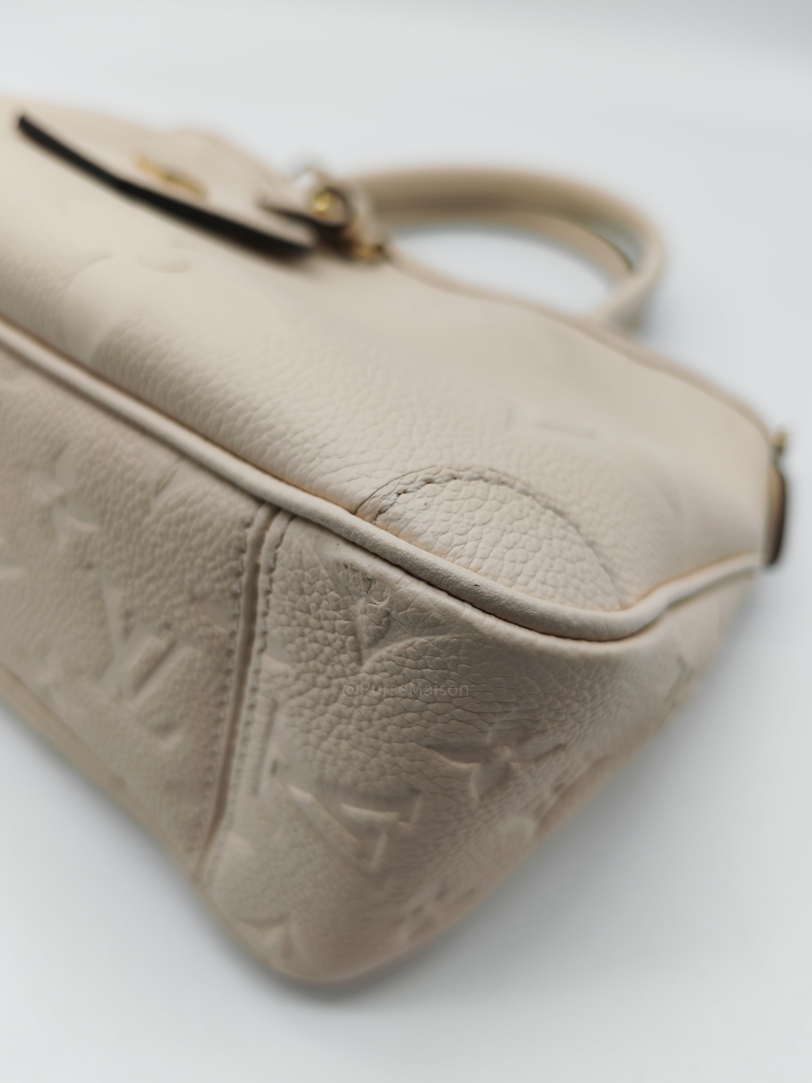 Louis Vuitton Trianon PM Handbag in Cream Grained Cowhide Leather and Gold Hardware Microchip