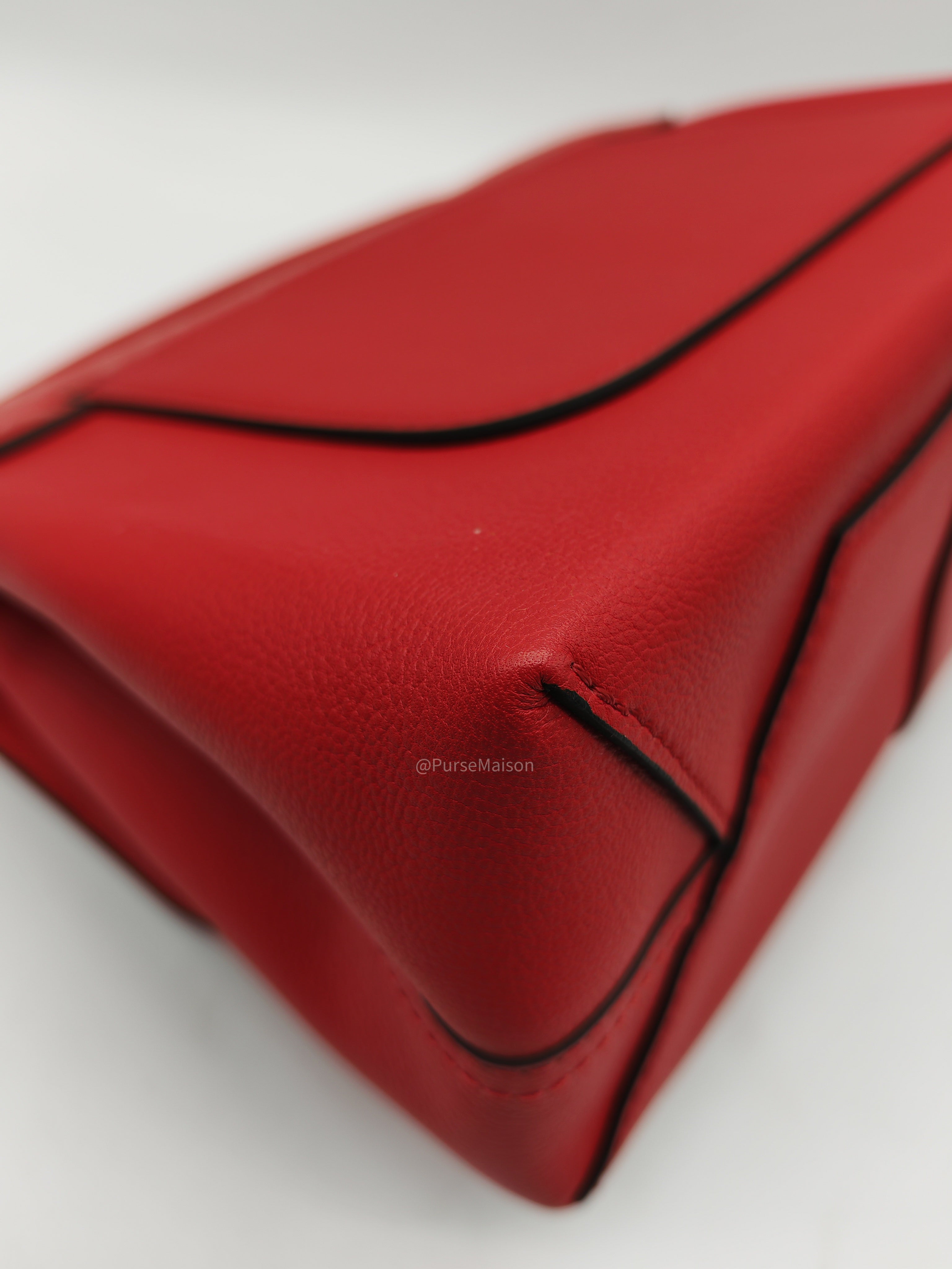 Louis Vuitton Very One Handle Bag in Red Rubis Monogram Leather and Silver Hardware (Datecode: AH2138)