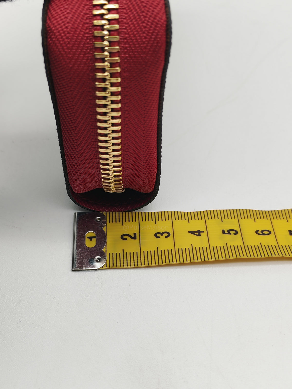 Louis Vuitton Zippy Multicartes Wallet in Monogram Canvas and Gold Hardware