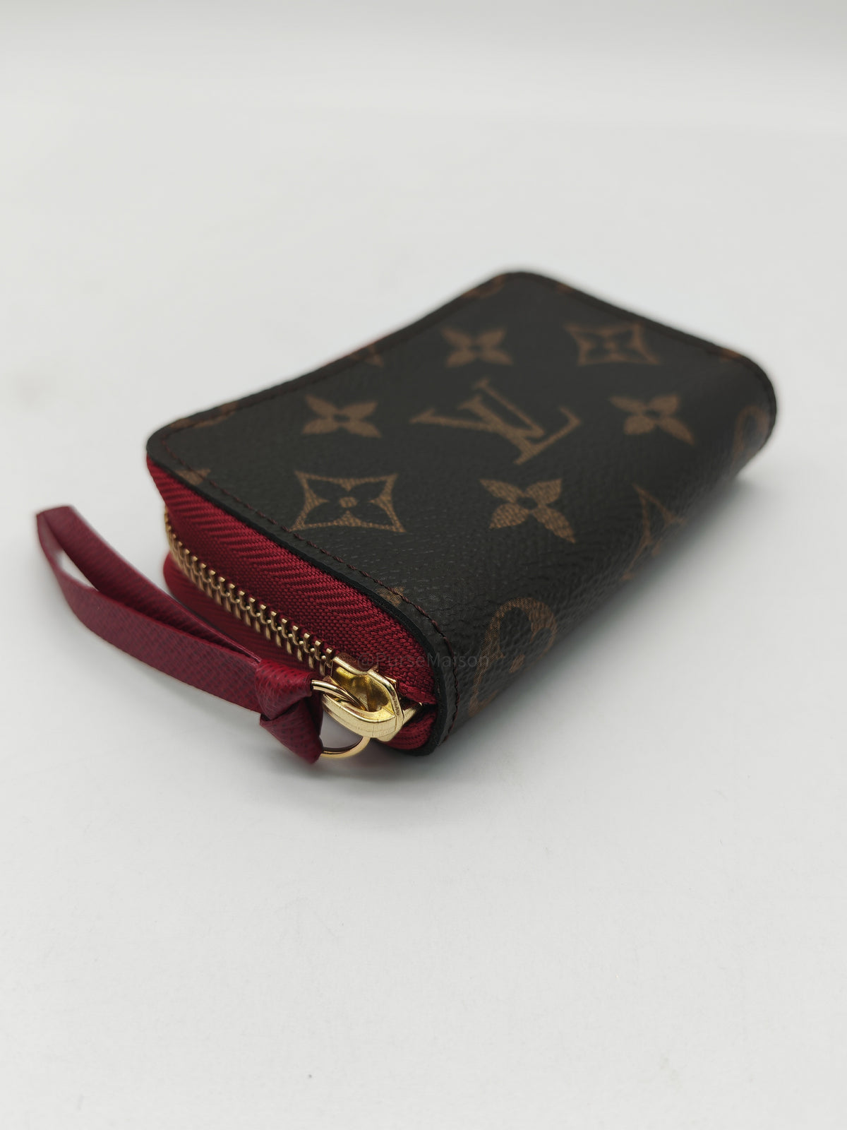 Louis Vuitton Zippy Multicartes Wallet in Monogram Canvas and Gold Hardware