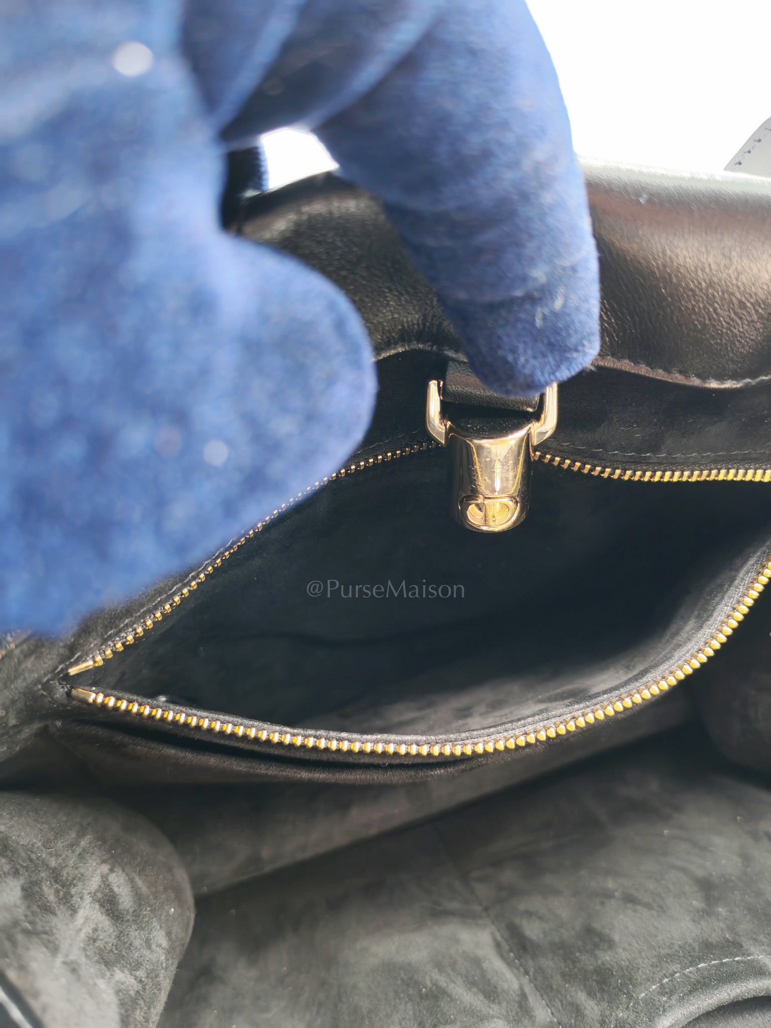 Essenstial Tote Bag Small in Black Archicannage Quilted Calfskin Leather & Light Gold Hardware