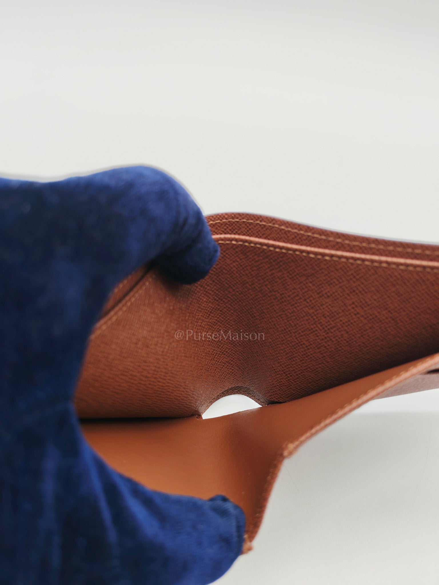 Louis Vuitton Bi-Fold Multiple Wallet in Monogram Canvas