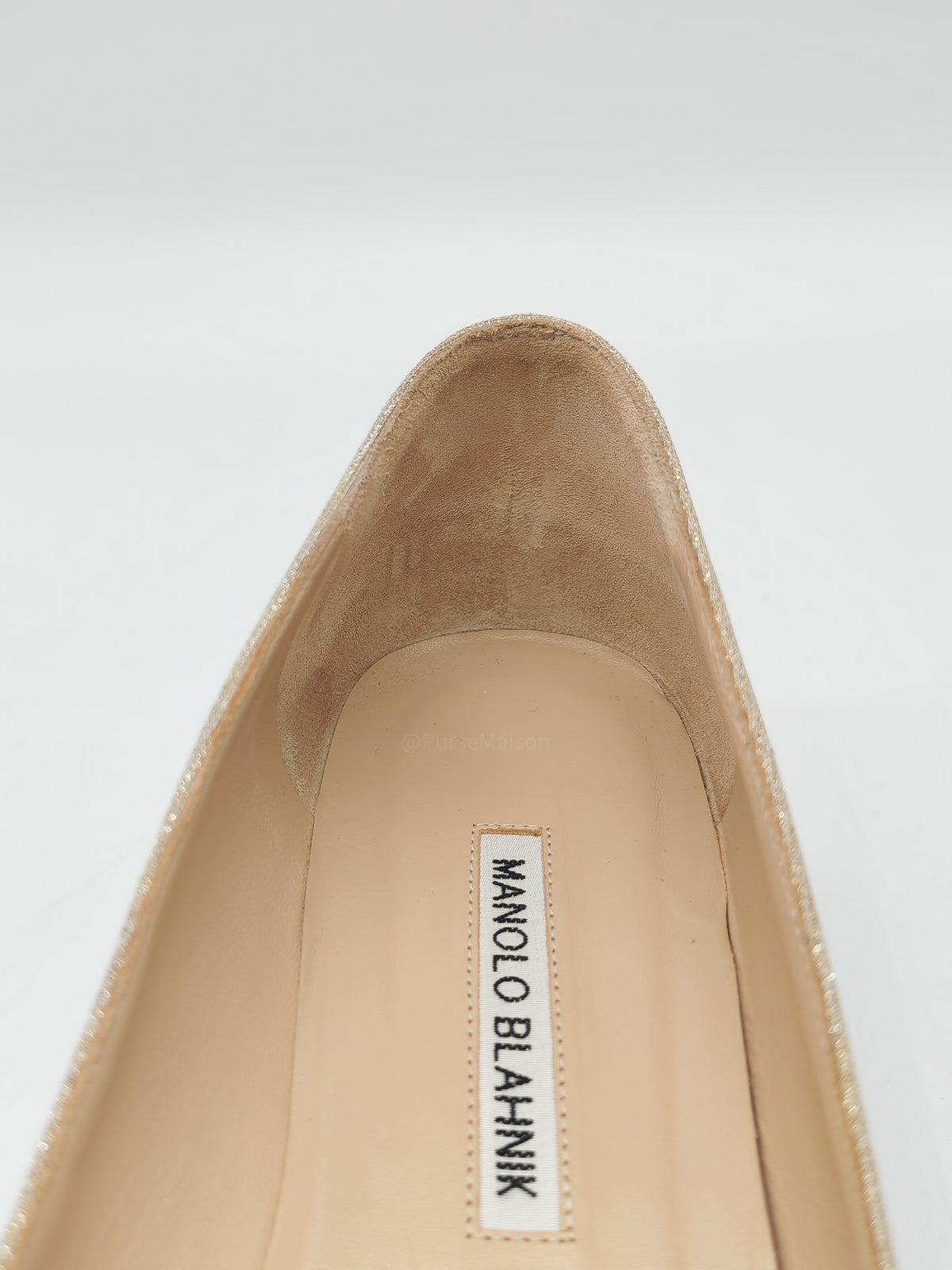 Manolo Blahnik Hangisi Flat Jewel Buckle Flat Pumps Satin in Champagne Size 40.5 EU (27.5 cm)
