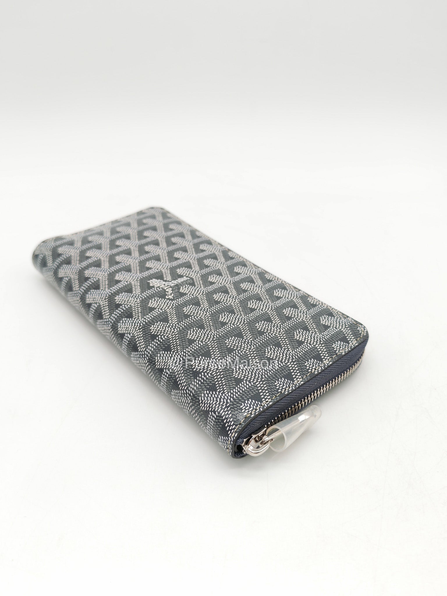 Goyard Matignon Long Zip Around Wallet (GM) in Grey Goyardine Canvas