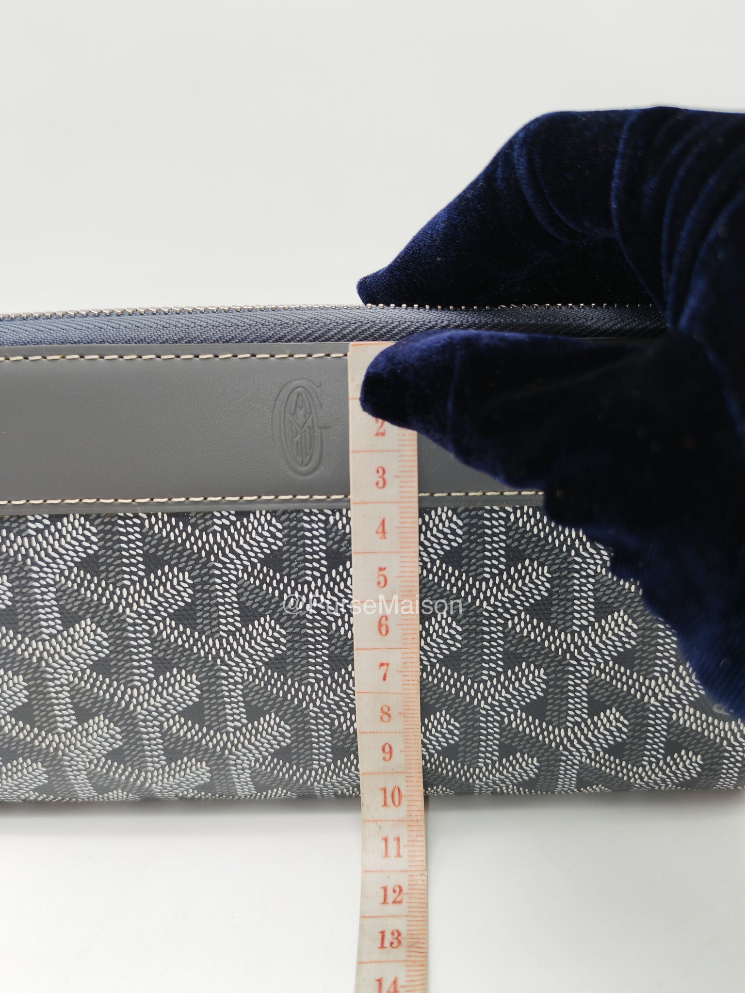 Goyard Matignon Long Zip Around Wallet (GM) in Grey Goyardine Canvas