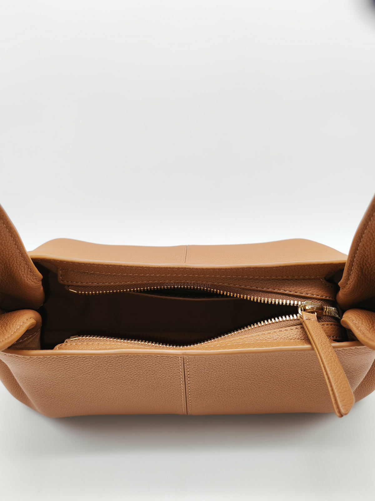Polene Numéro Neuf East West in Camel Graine Textured Leather