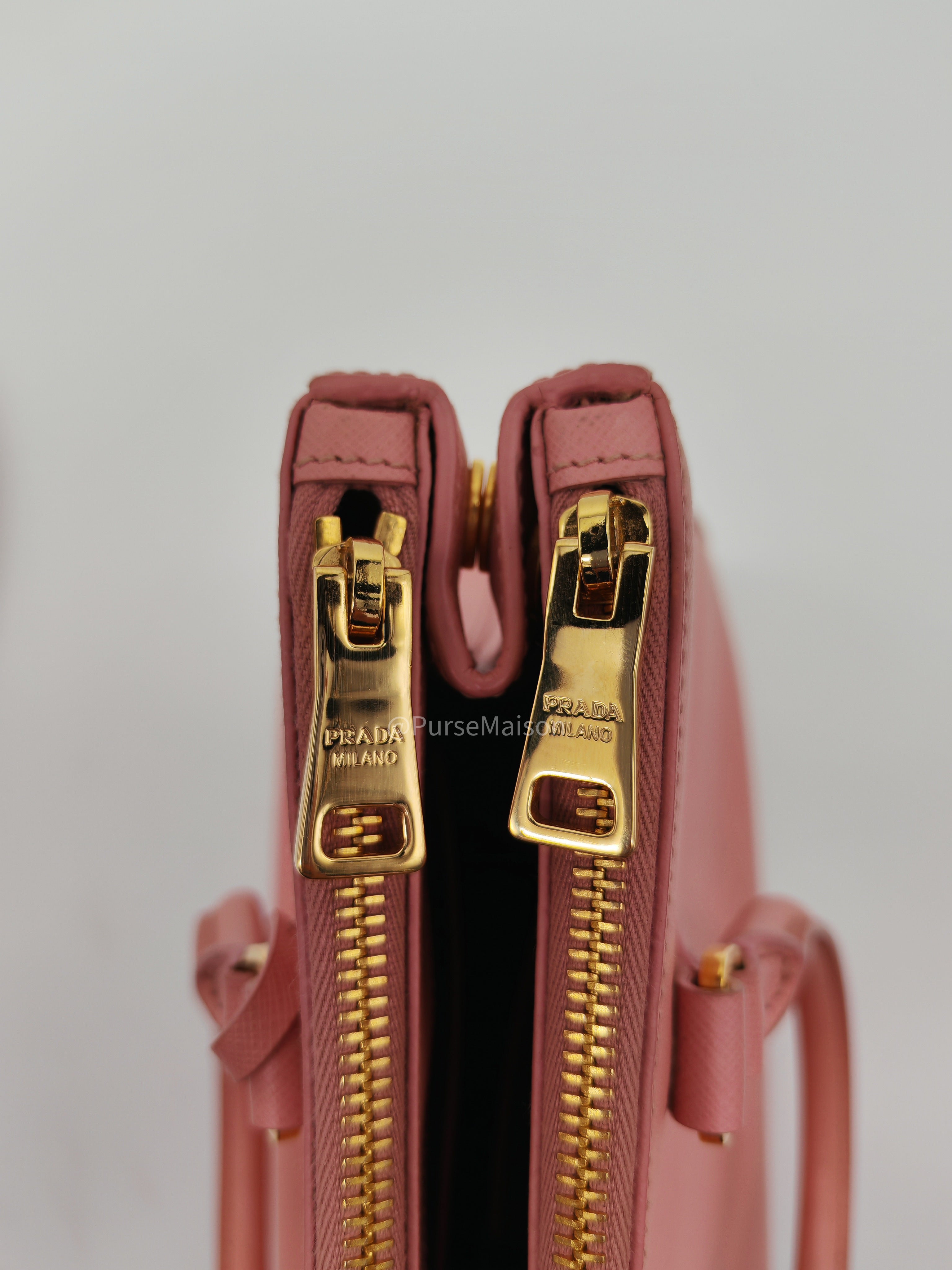 Prada Galleria&nbsp; Saffiano Leather Bag Petalo GHW
