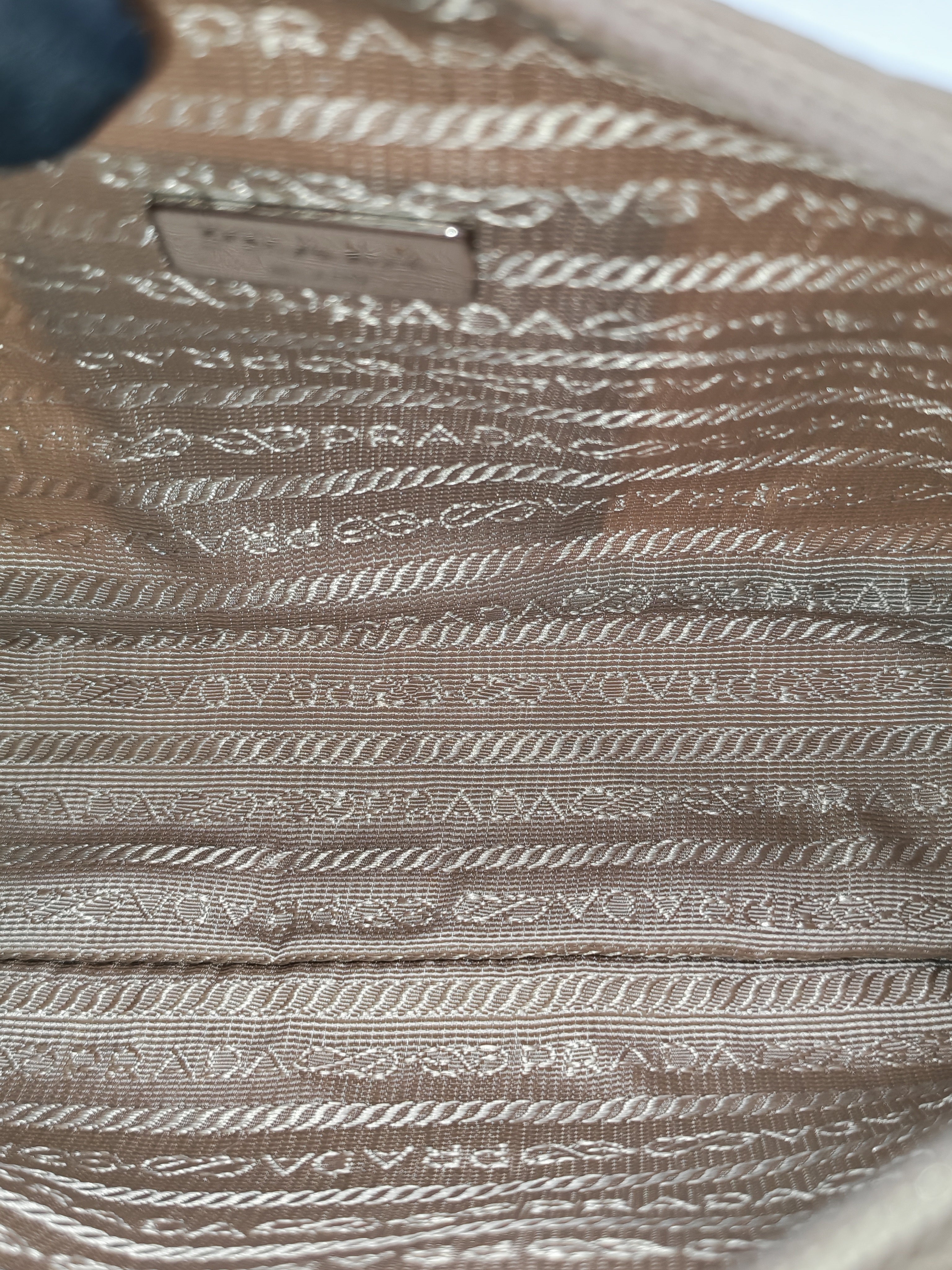 Prada Re-Edition 2000 Mini Bag in Beige Tessuto Nylon Leather