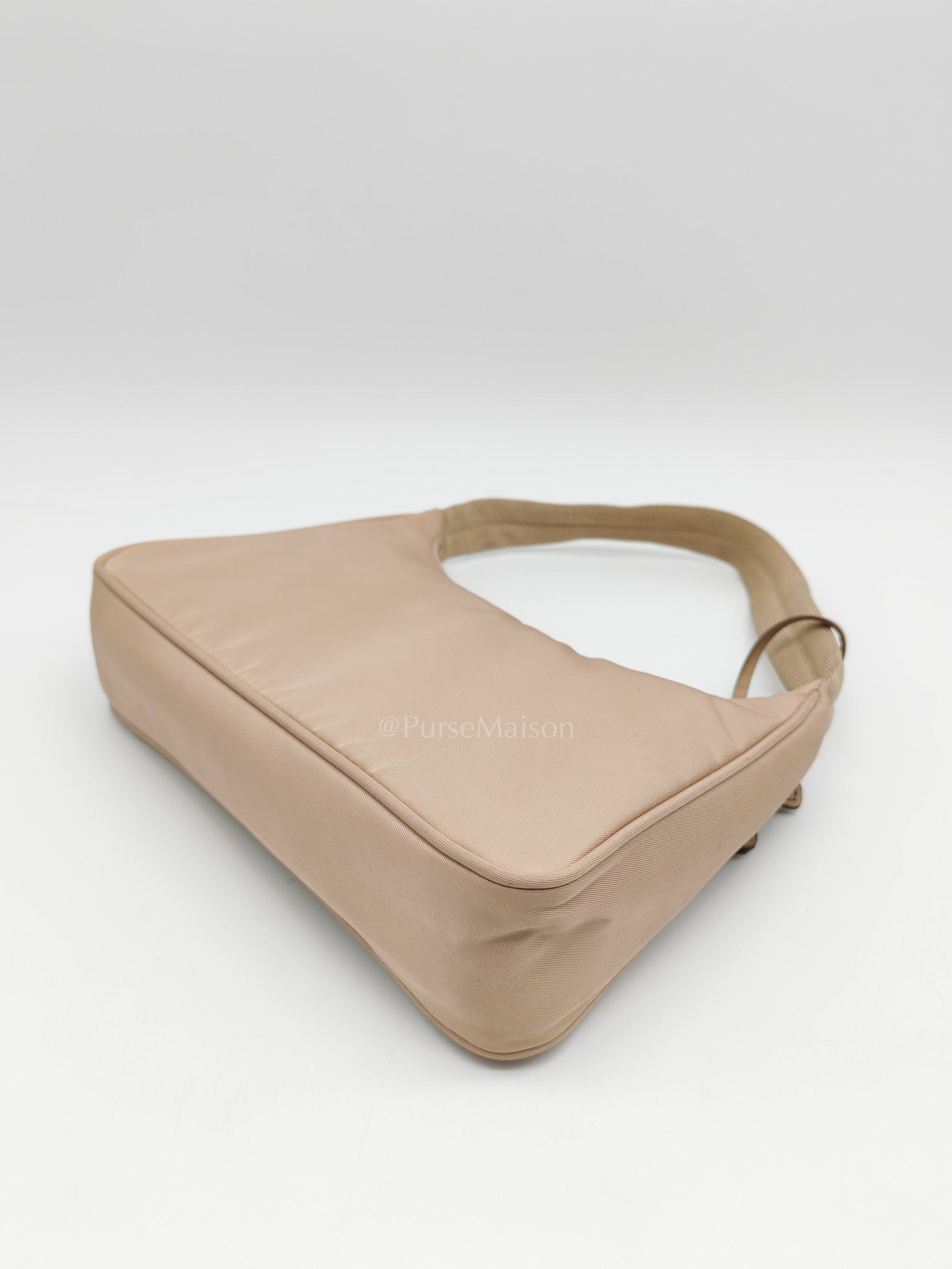 Re-Edition 2000 Mini Bag in Beige Tessuto Nylon Canvas
