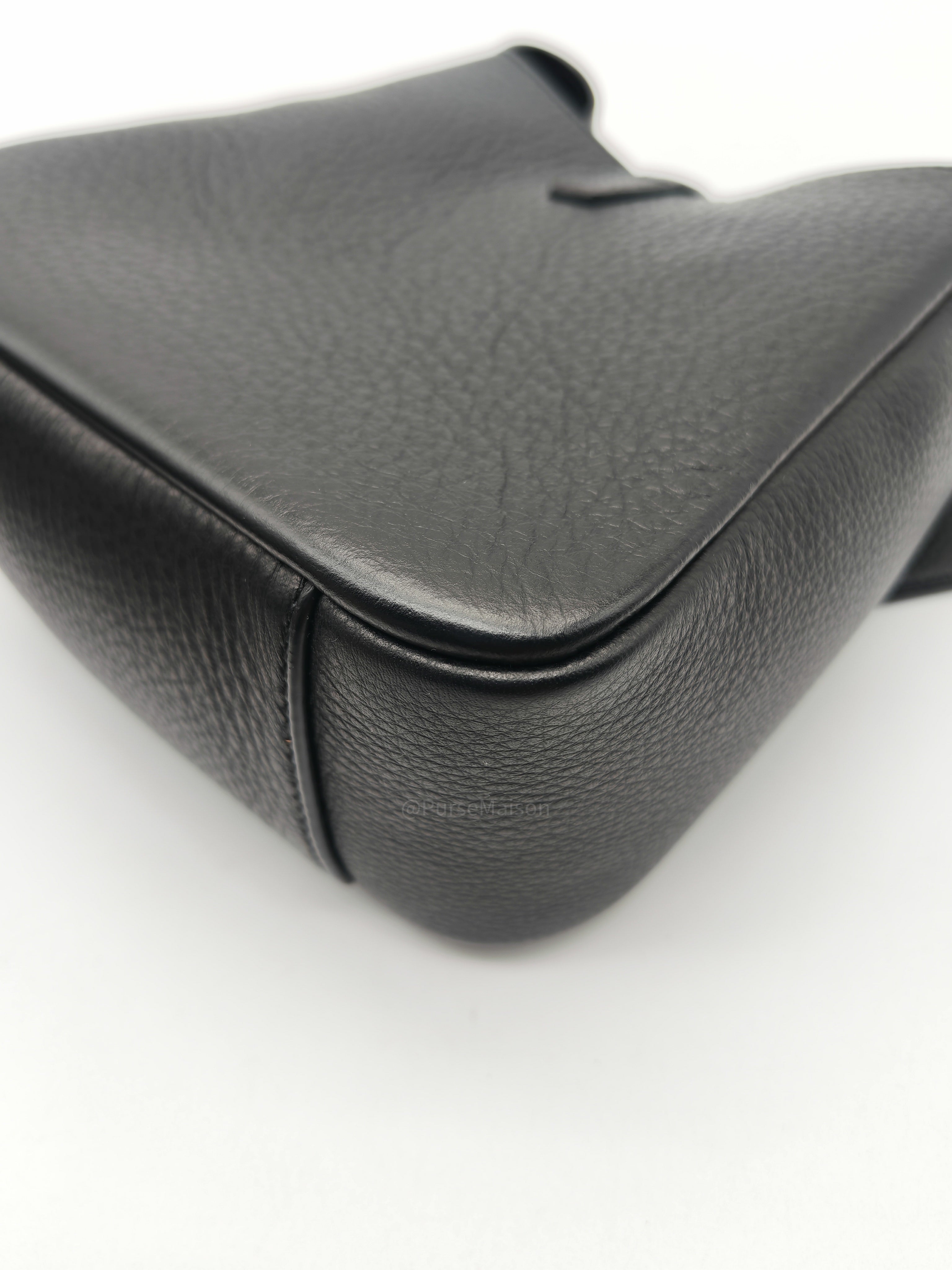 Saint Laurent Le 5 a 7 Supple Baby Hobo Bag in Black Grained Calfskin Leather
