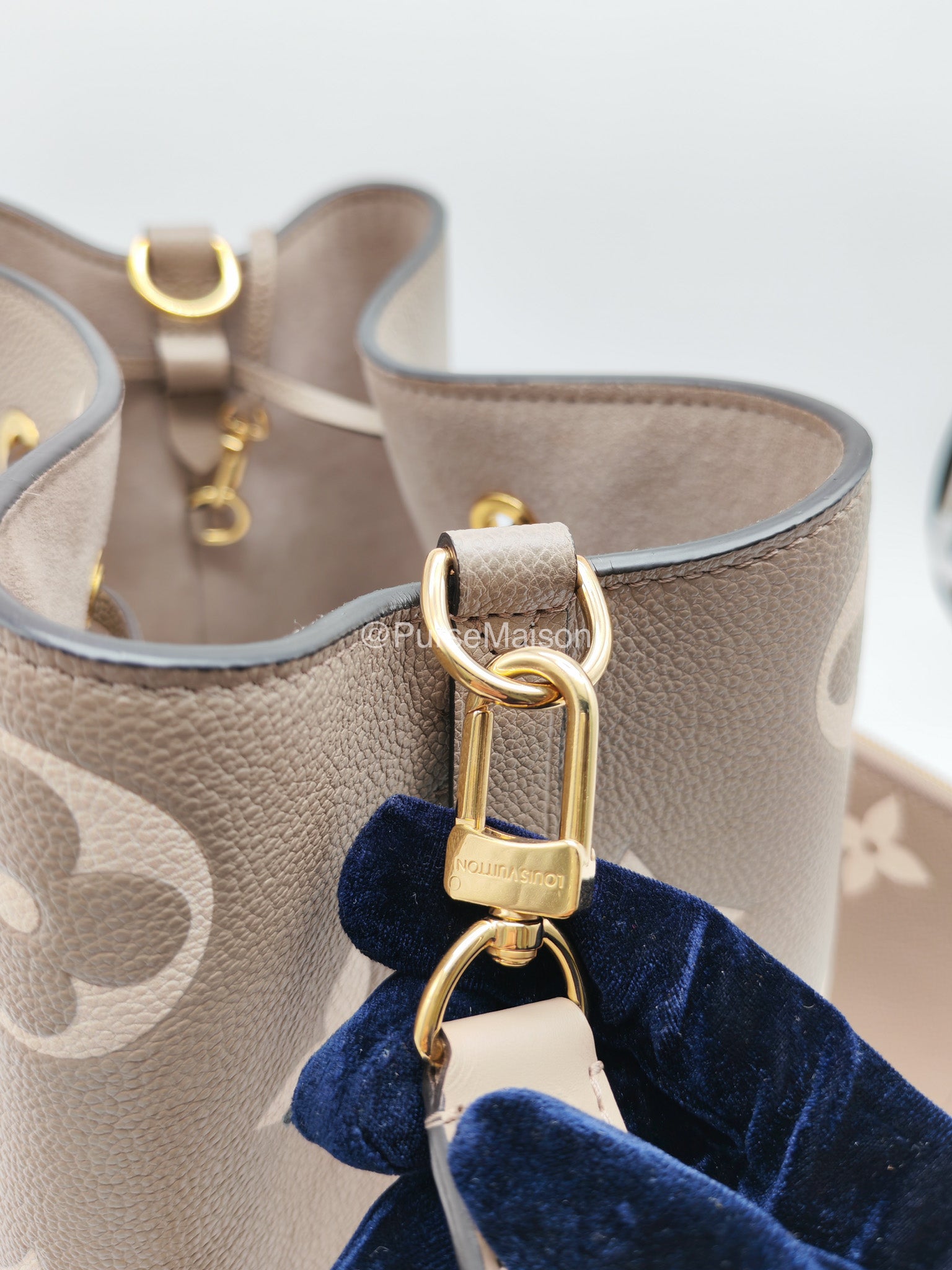 Louis Vuitton Neo Noe MM in Bicolor Monogram Tourterelle Empreinte Leather (Microchip)