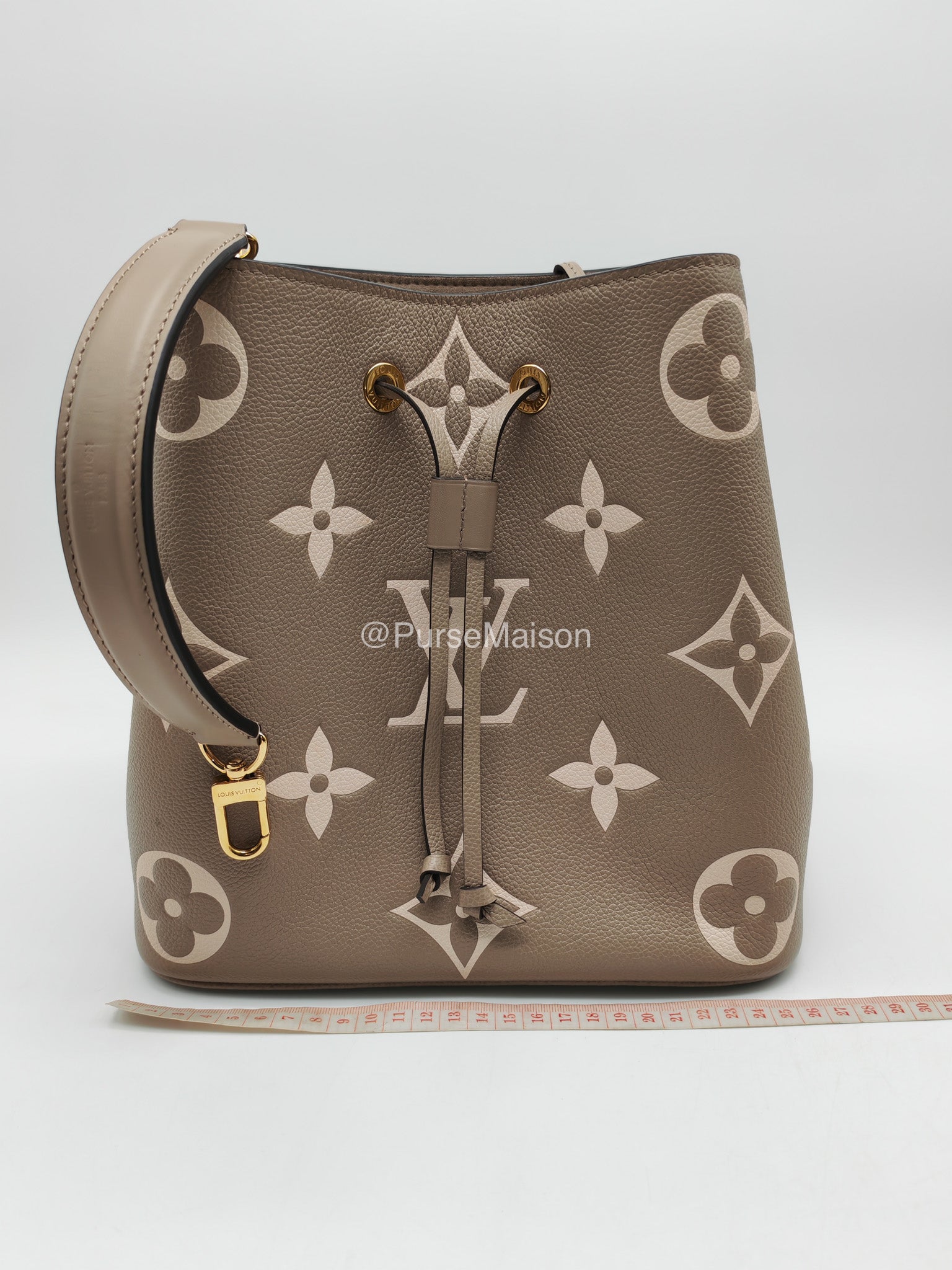 Louis Vuitton Neo Noe MM in Bicolor Monogram Tourterelle Empreinte Leather (Microchip)
