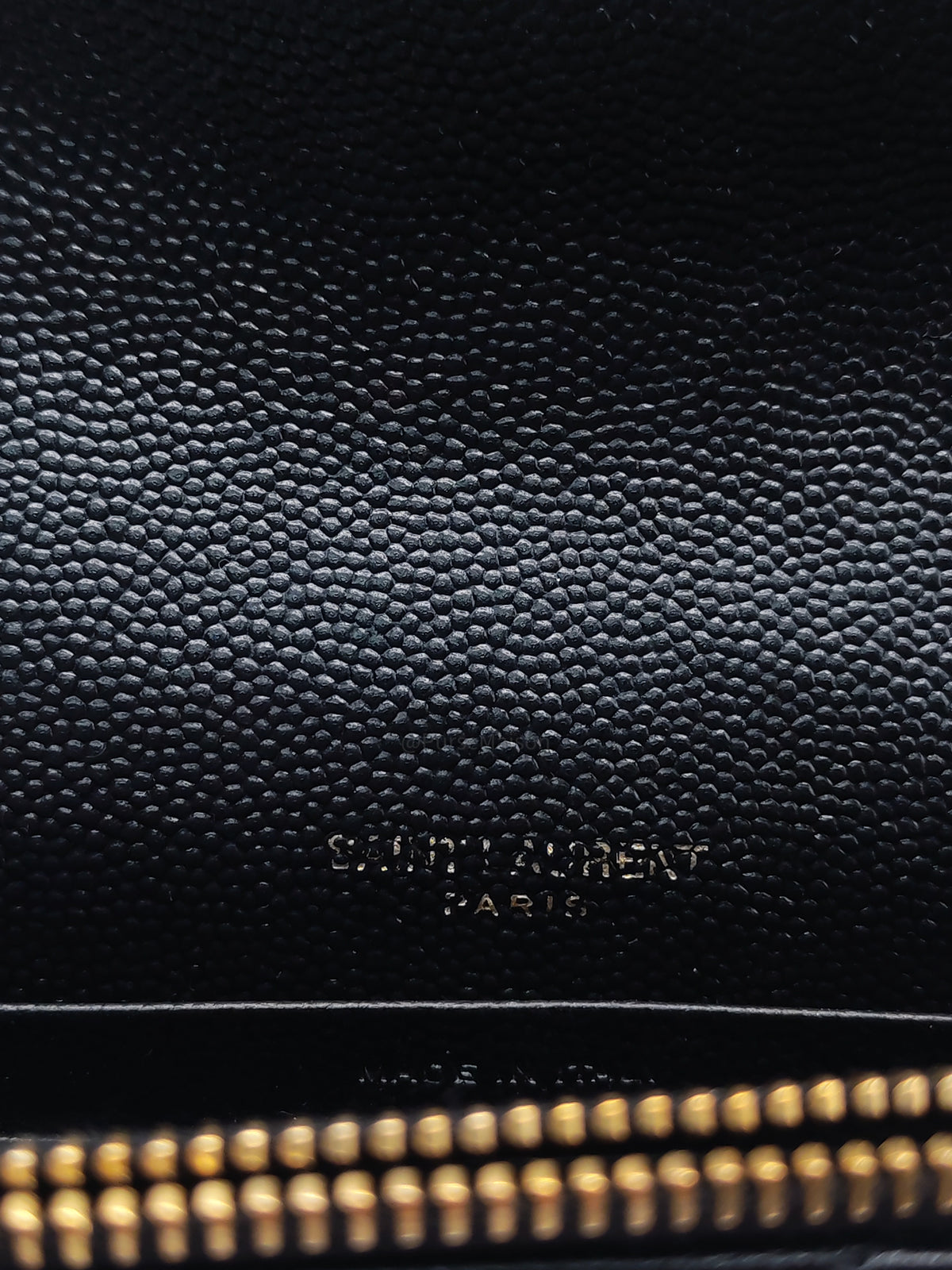 Yves Saint Laurent Portefeuille Wallet on Chain in Black Chevron Graine De Poudre Leather Gold Hardware