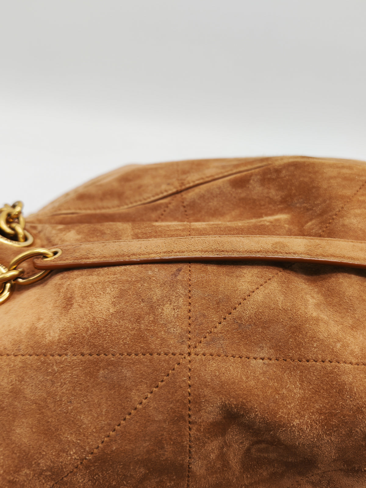 Yves Saint Laurent Jamie 4.3 Suede Shoulder Bag in Camel Suede Leather