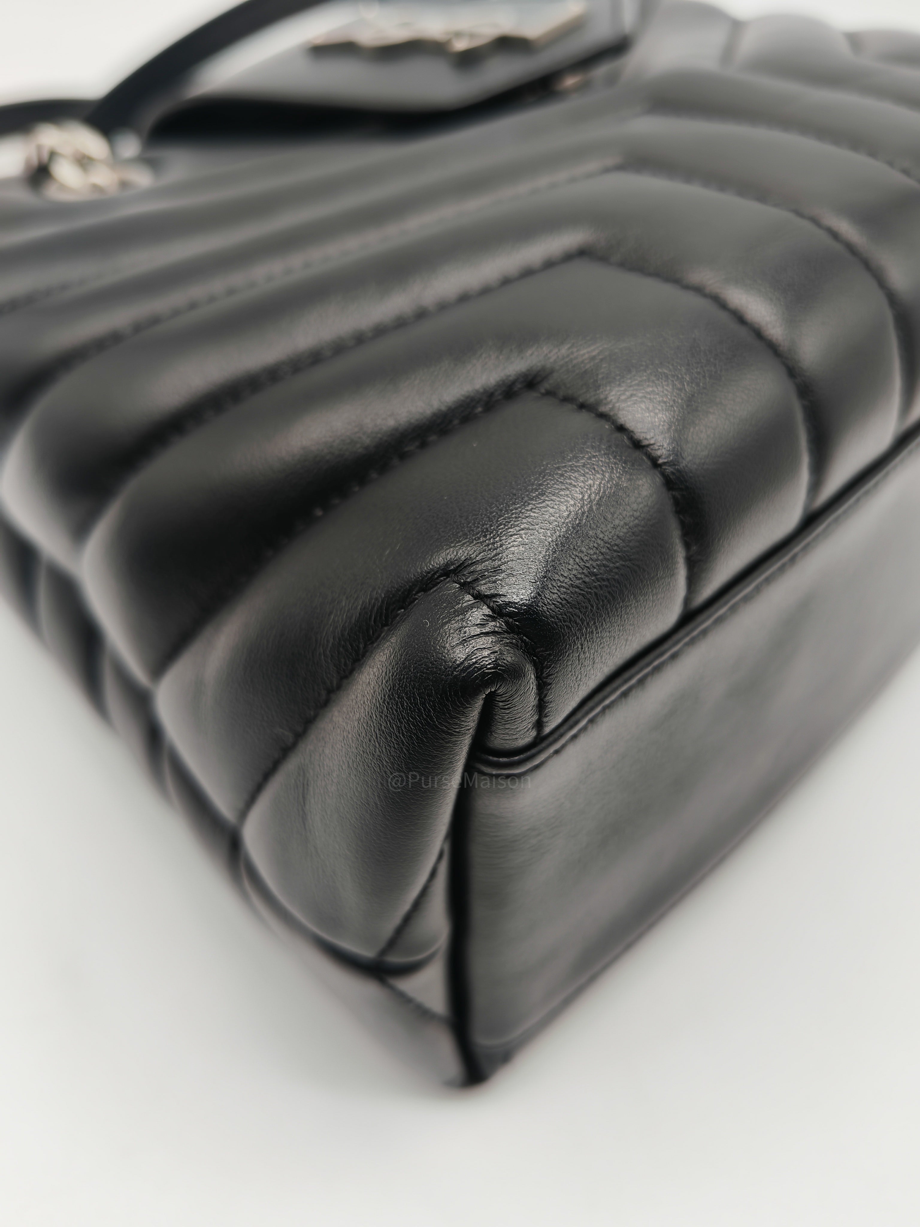 Yves Saint Laurent Loulou Shopping Tote Bag in Black Y Quilted Calfskin Leather and Silver Hardware