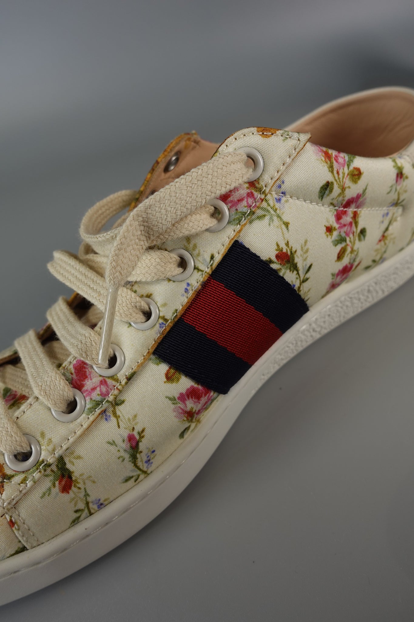 Ace Flora White Sneaker Size 38 EUR (24.5cm) | Purse Maison Luxury Bags Shop