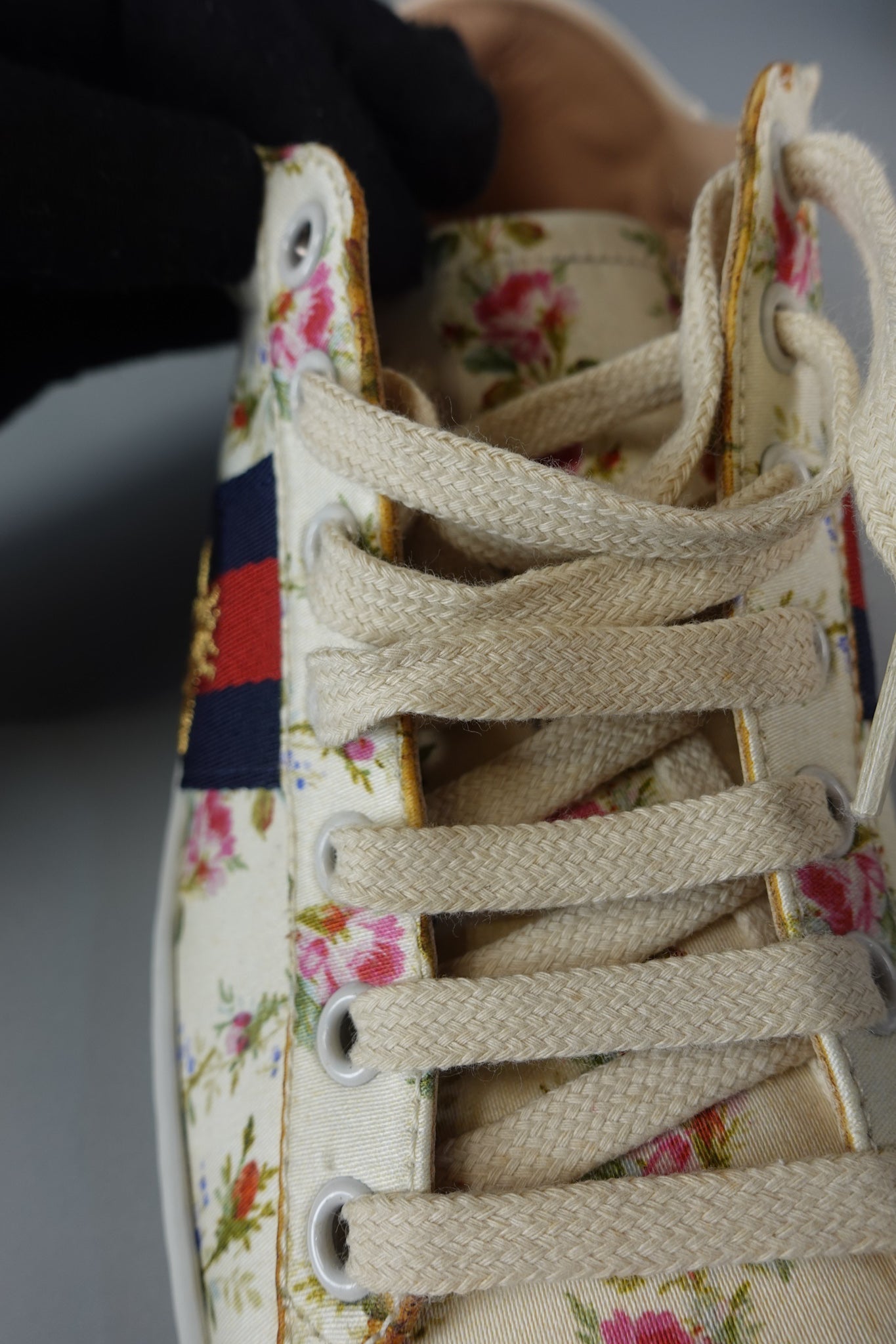 Ace Flora White Sneaker Size 38 EUR (24.5cm) | Purse Maison Luxury Bags Shop