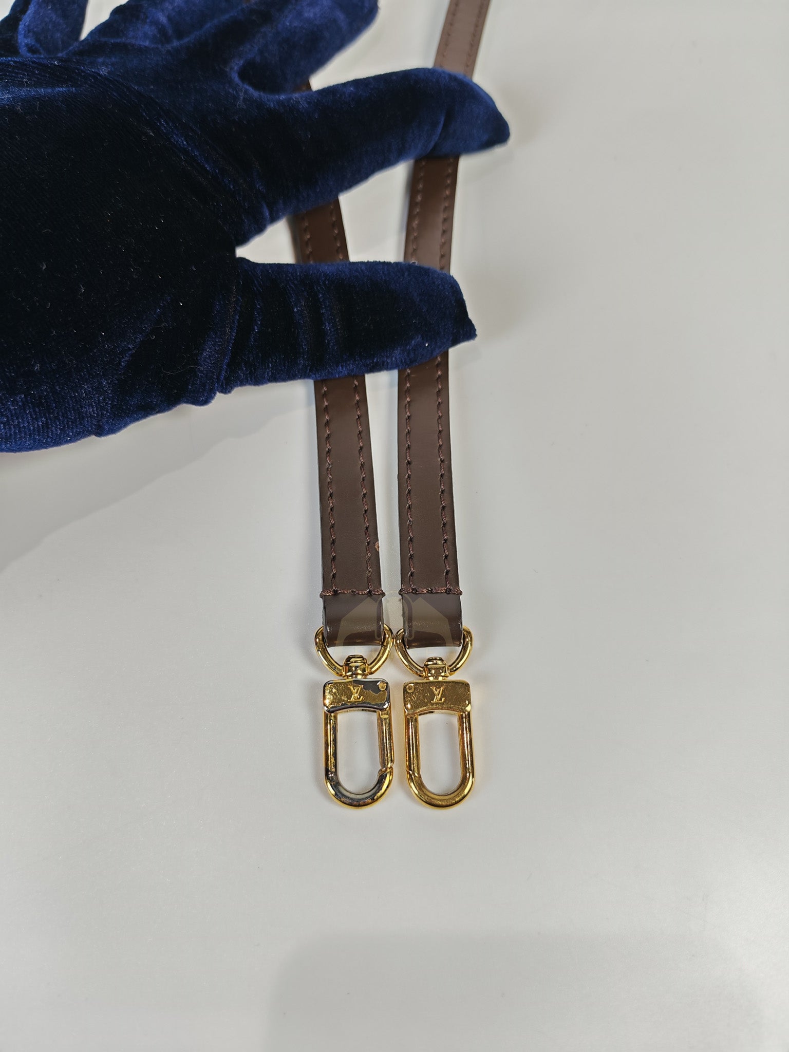 Alma BB in Damier Ebene Canvas (Date code: AA1168) | Purse Maison Luxury Bags Shop