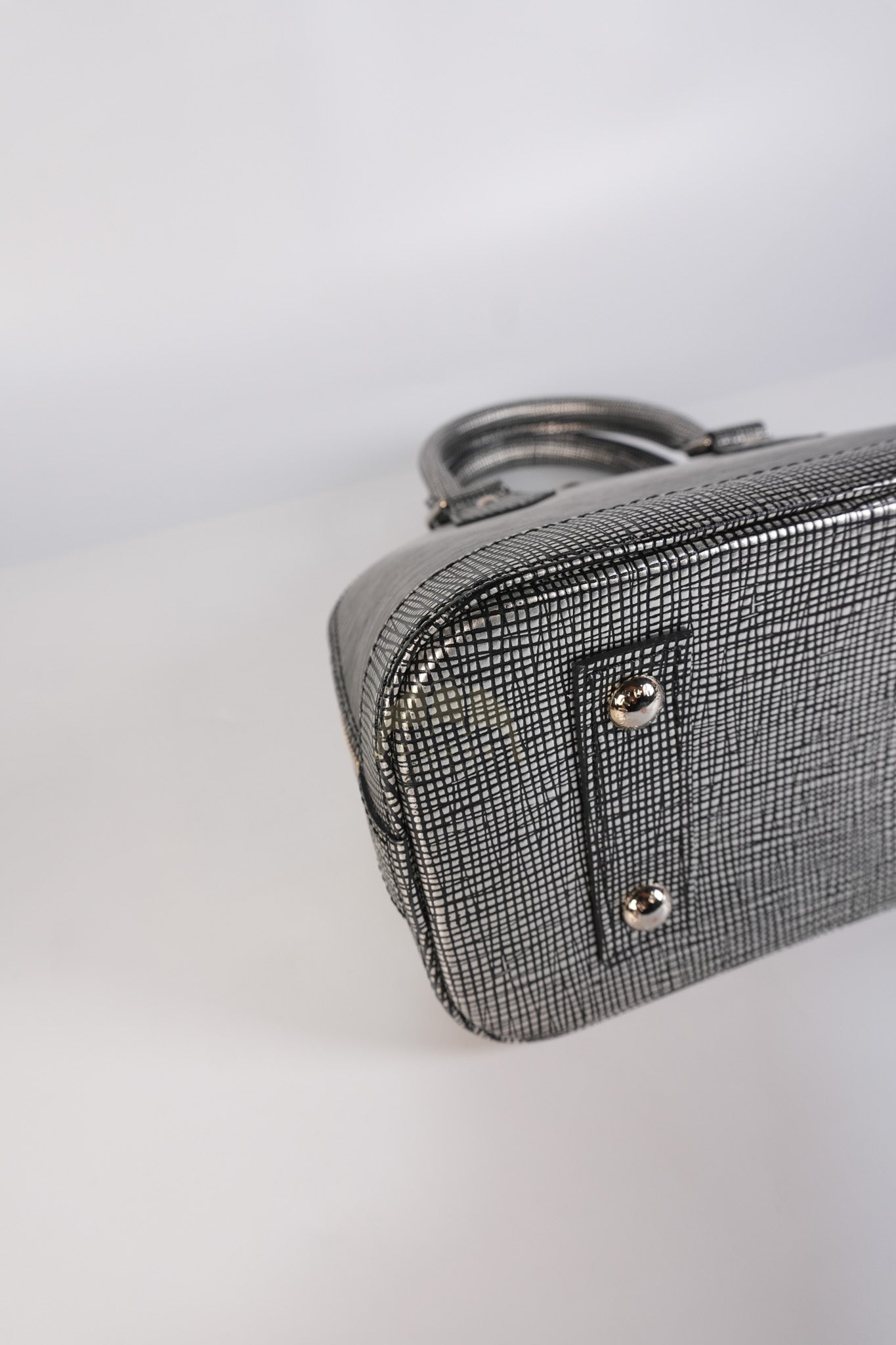 Alma BB in Metallic Silver Epi Leather & Silver Hardware (Date Code: SN1195) | Purse Maison Luxury Bags Shop