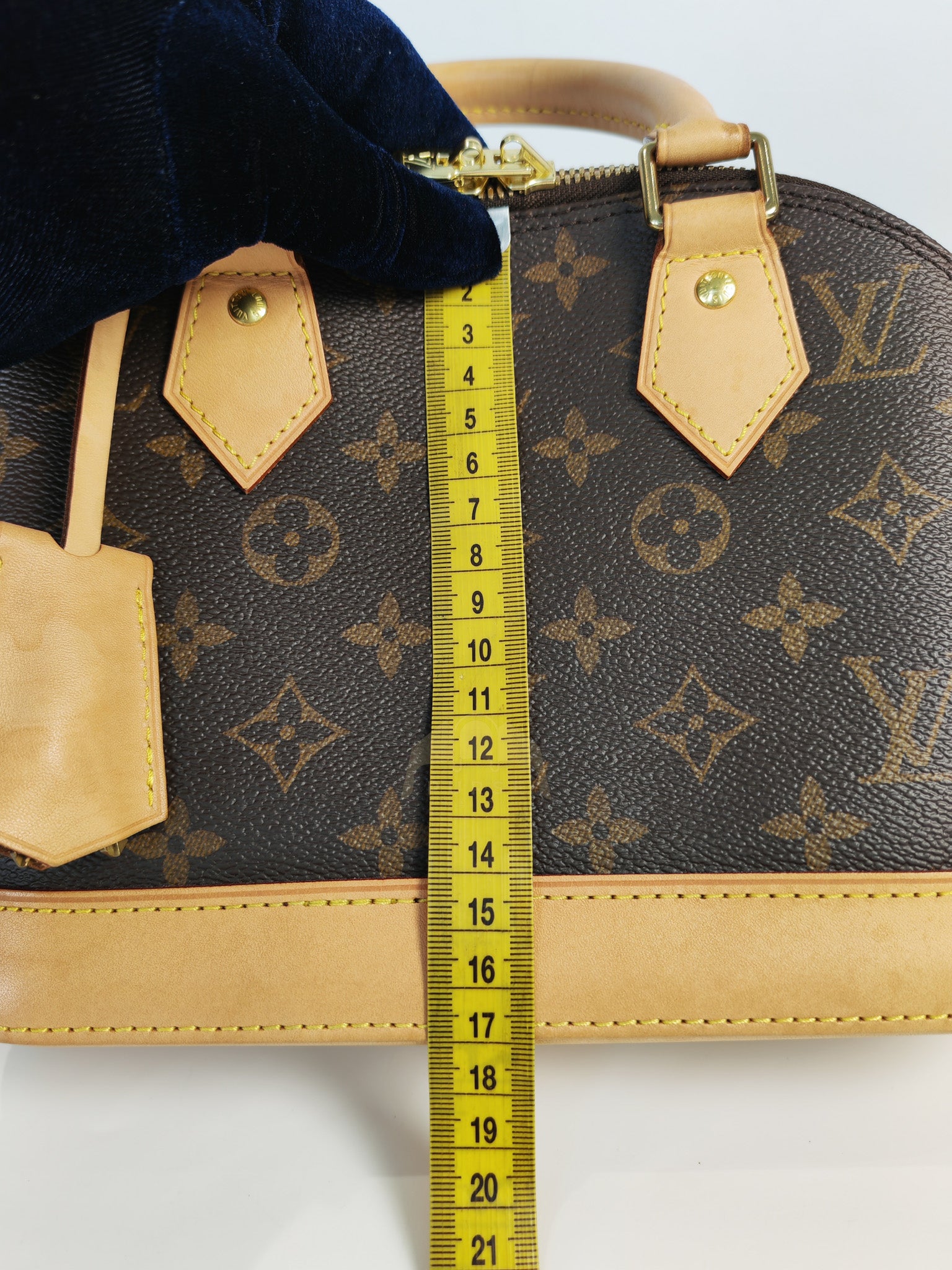 Alma BB in Monogram Canvas (Date code: Microchip) | Purse Maison Luxury Bags Shop