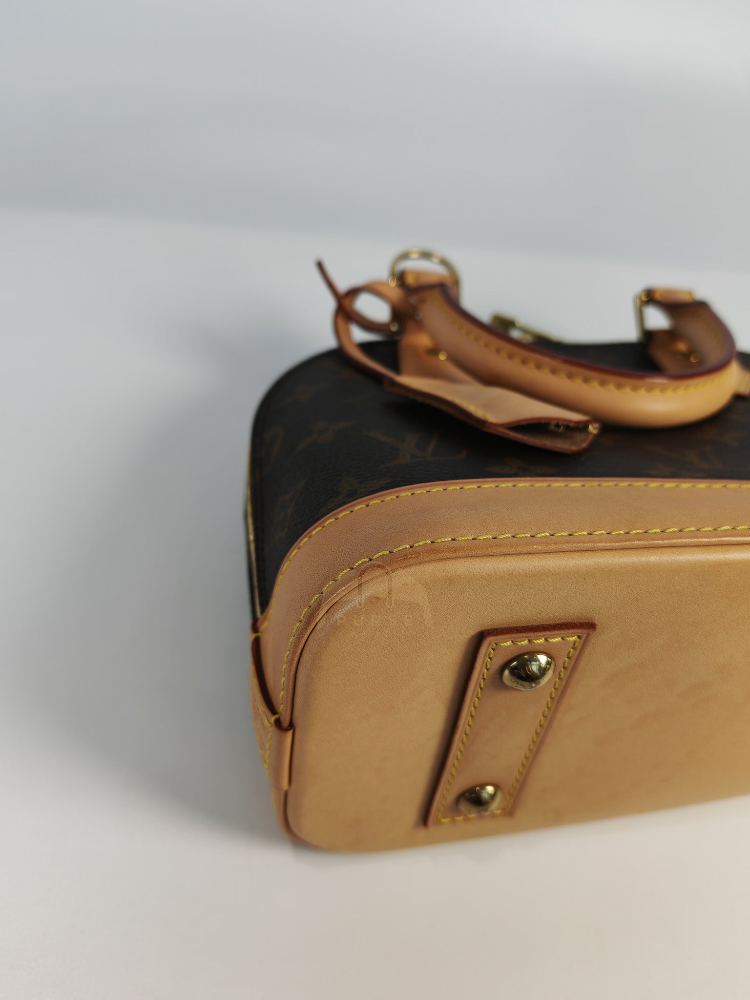 Alma BB in Monogram Canvas (Date code: Microchip) | Purse Maison Luxury Bags Shop