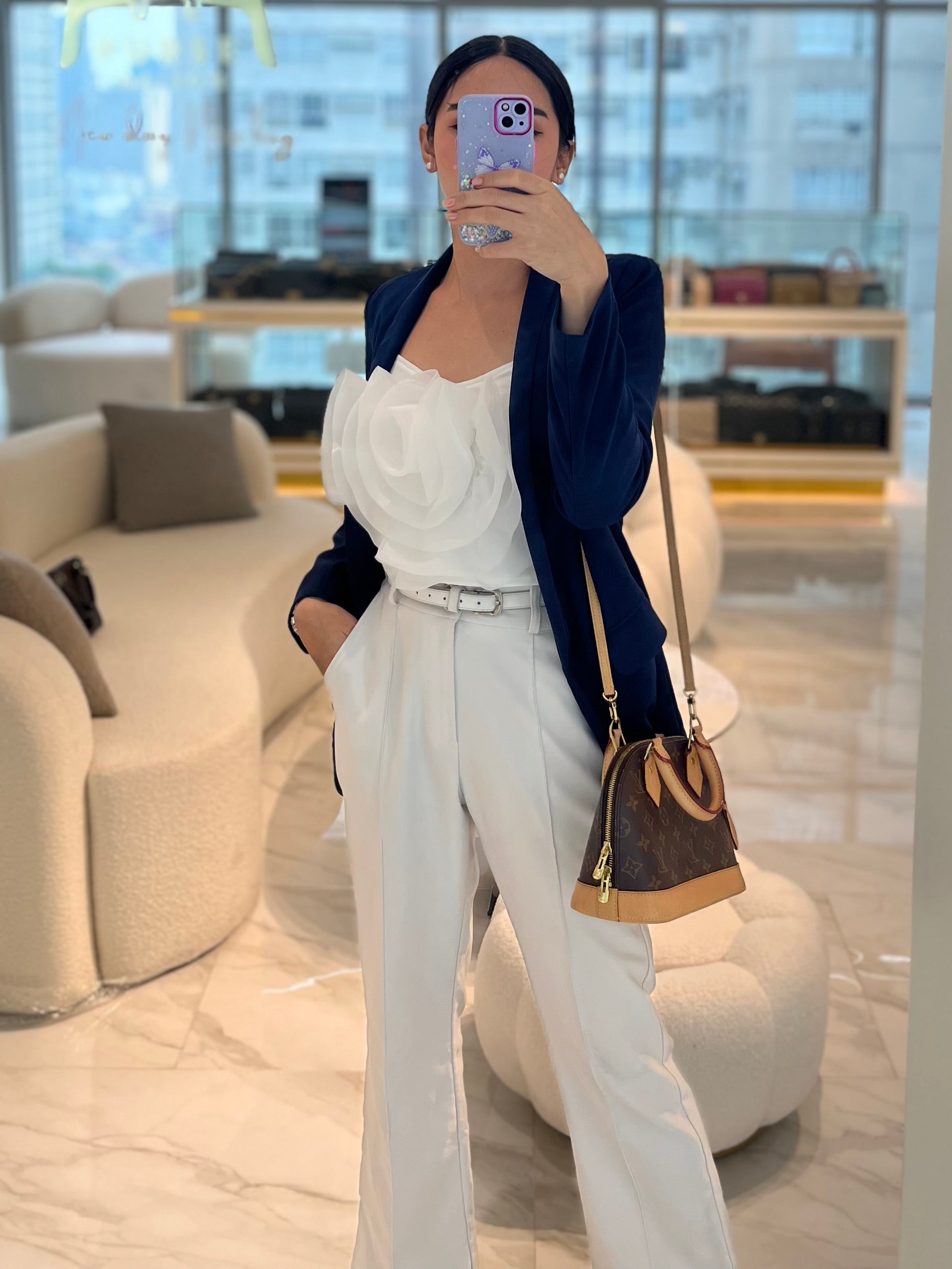 Alma BB in Monogram Canvas (Date code: Microchip) | Purse Maison Luxury Bags Shop