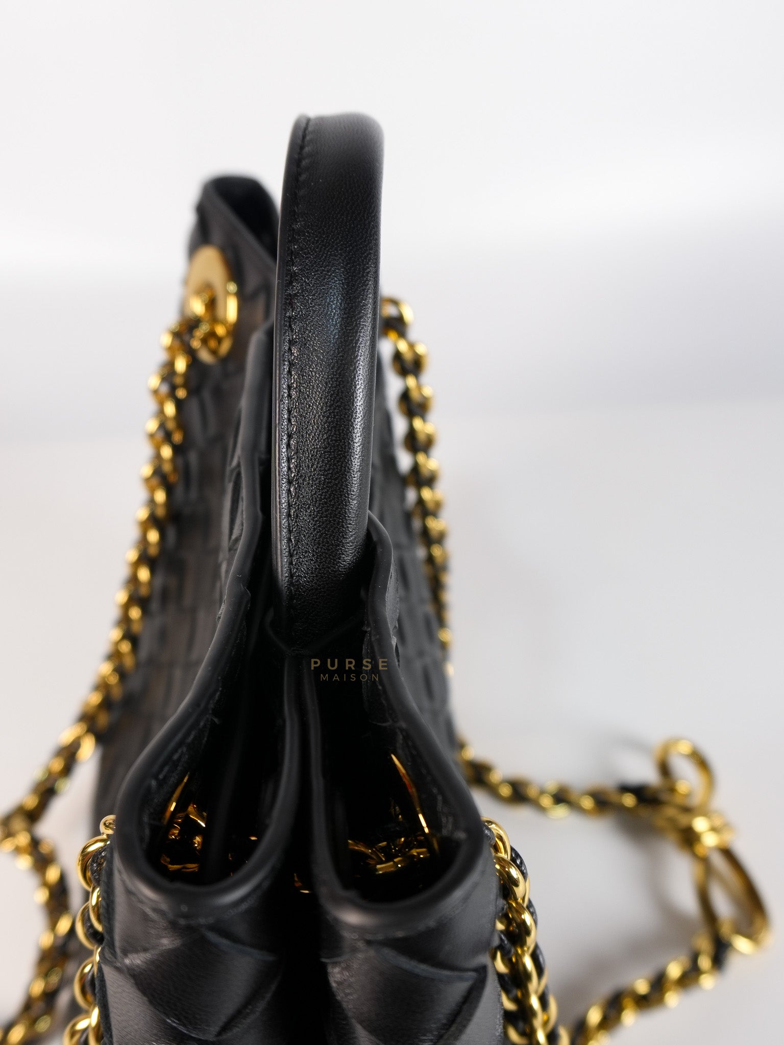 Andiamo in Small Black Intrecciato Leather | Purse Maison Luxury Bags Shop