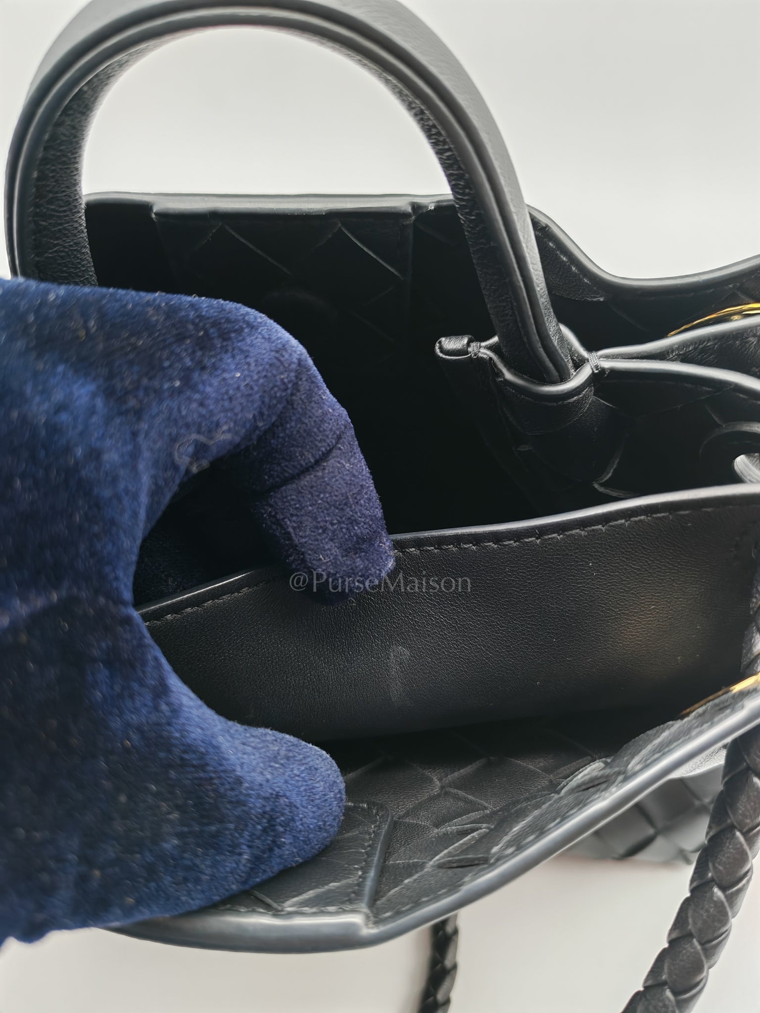 Andiamo Small in Black Intrecciato Leather Shoulder Bag | Purse Maison Luxury Bags Shop