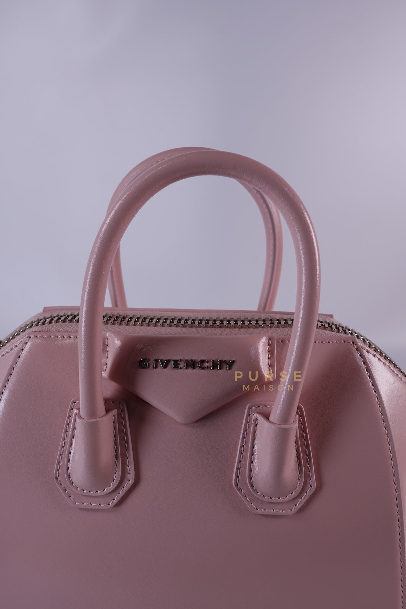 Antigona Chito Mini in Pink Shiny Calfskin Leather | Purse Maison Luxury Bags Shop