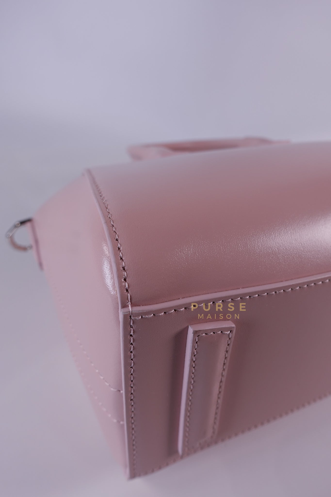 Antigona Chito Mini in Pink Shiny Calfskin Leather | Purse Maison Luxury Bags Shop