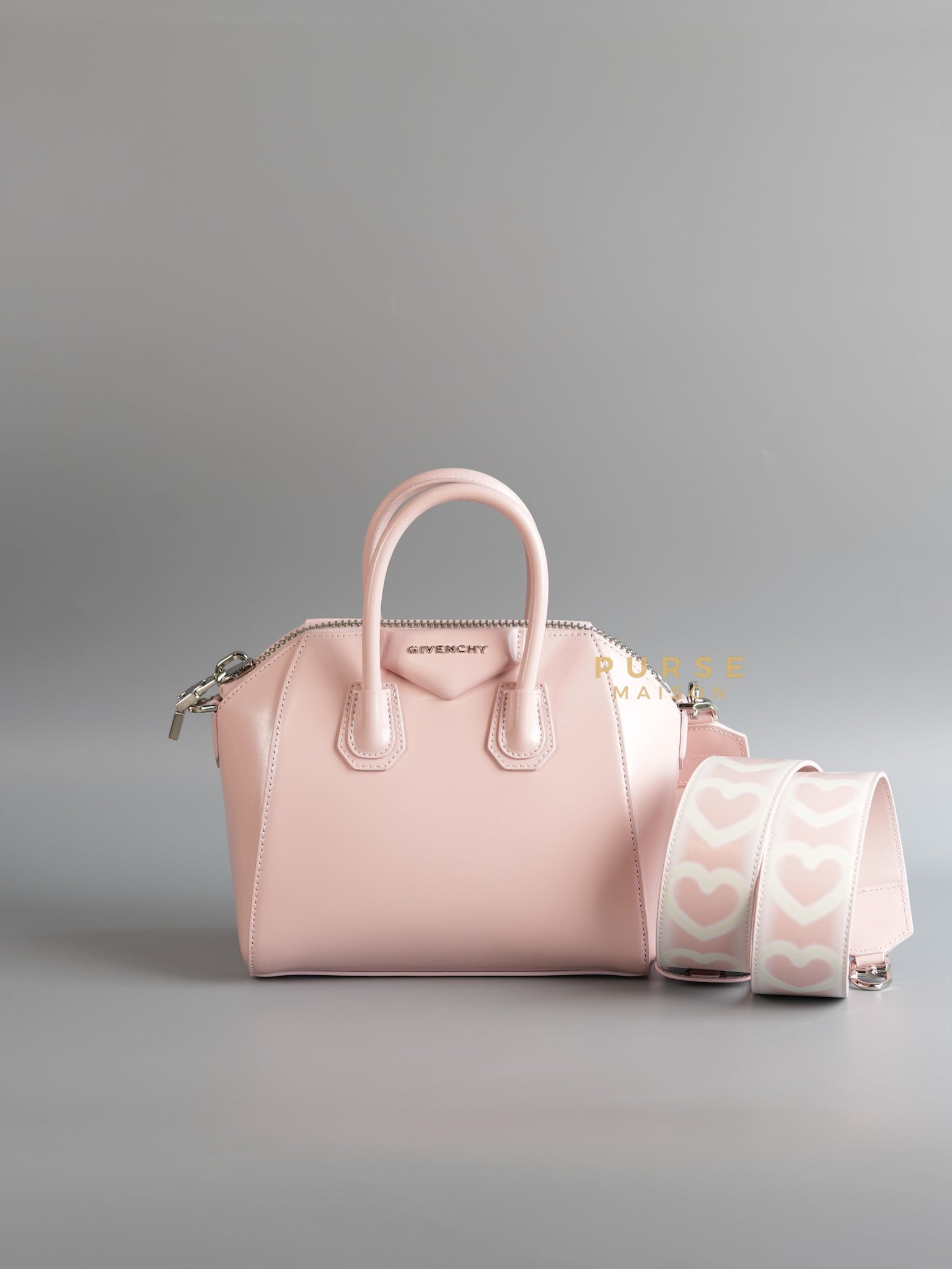 Antigona Chito Mini in Pink Shiny Calfskin Leather | Purse Maison Luxury Bags Shop