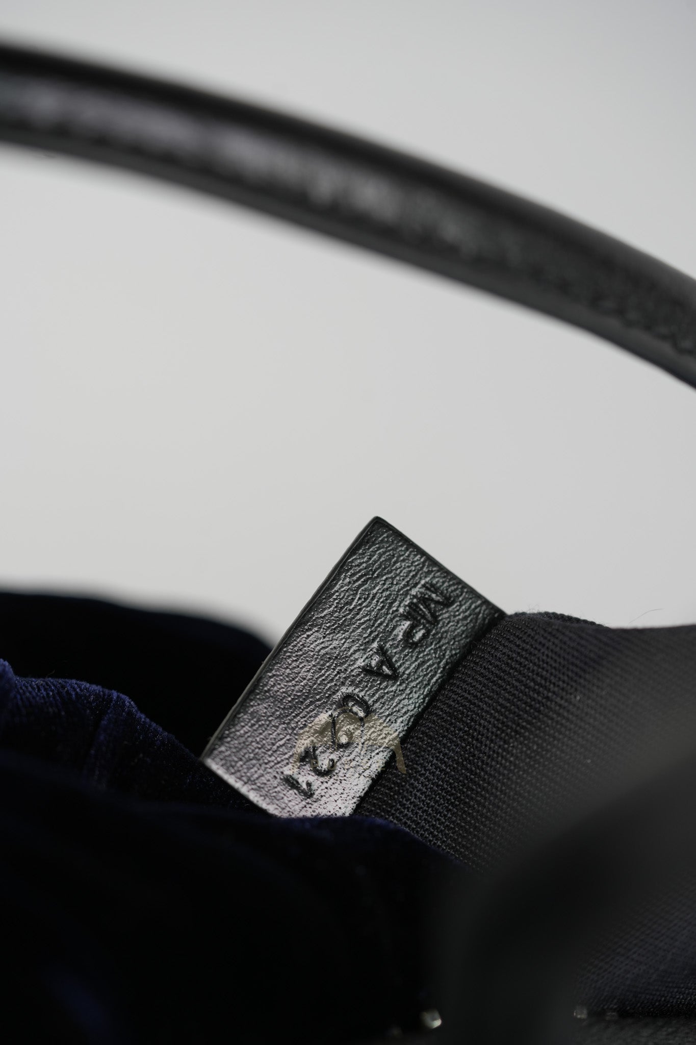 Antigona Lock Mini Handbag in Black Smooth Shiny Calfskin Leather | Purse Maison Luxury Bags Shop