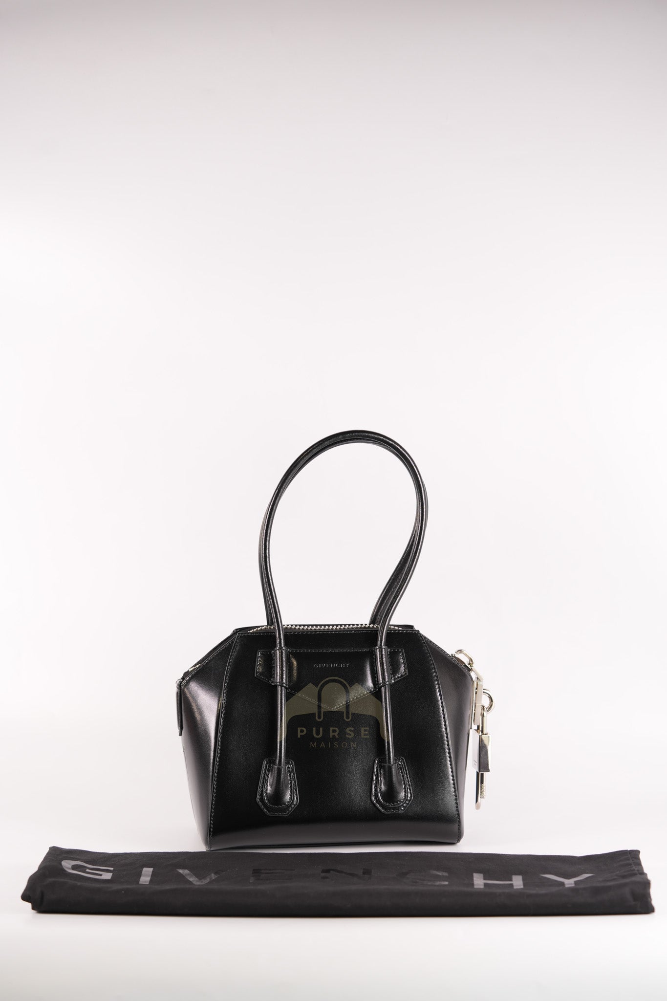 Antigona Lock Mini Handbag in Black Smooth Shiny Calfskin Leather | Purse Maison Luxury Bags Shop